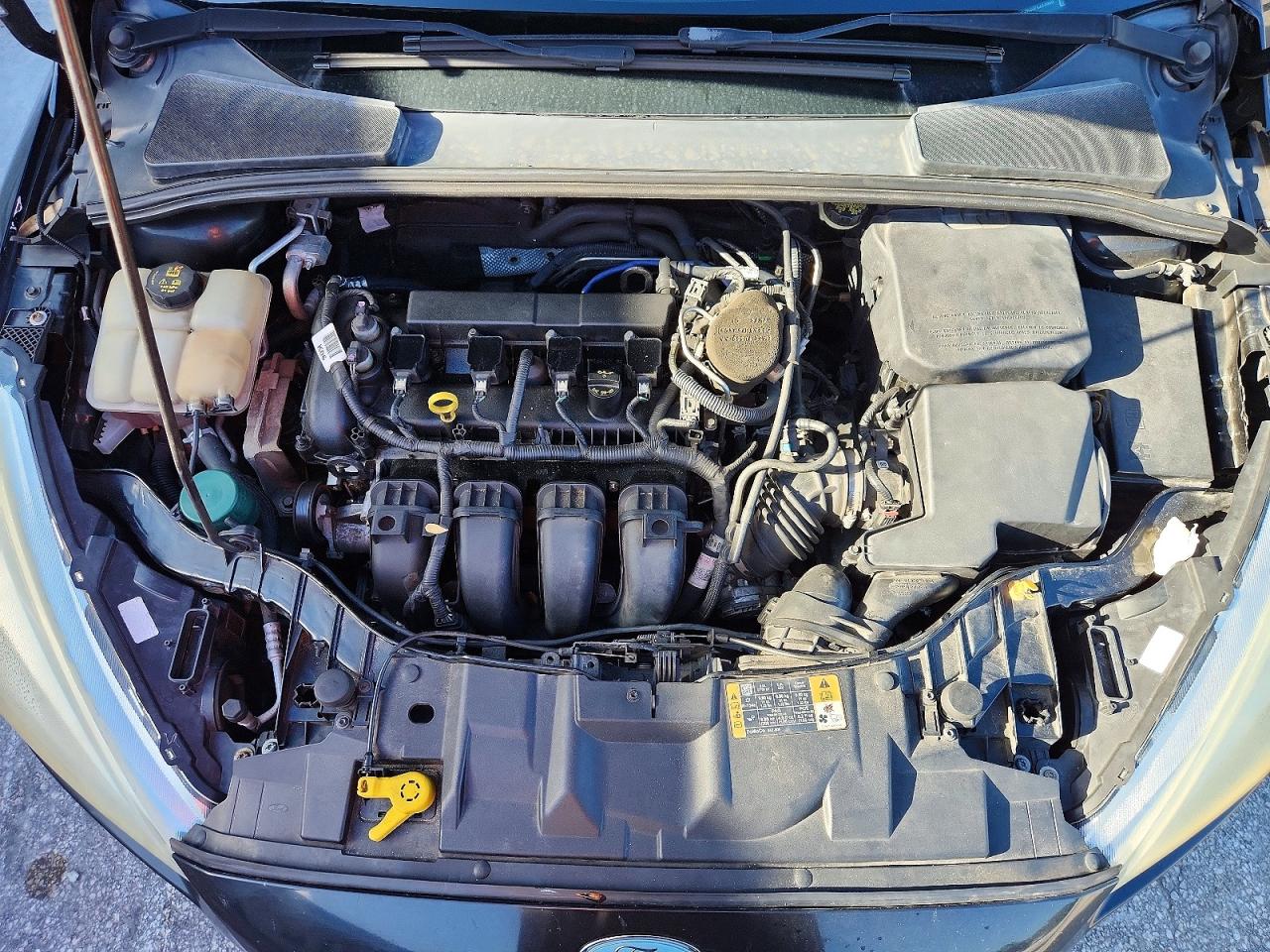 2015 Ford Focus Se Gray vin: 1FADP3K23FL223806