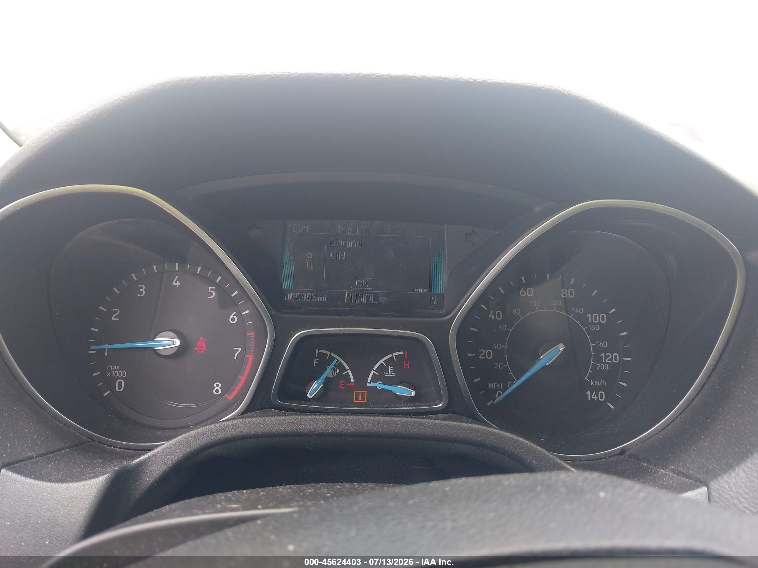 2015 Ford Focus Se Blue vin: 1FADP3K23FL326448