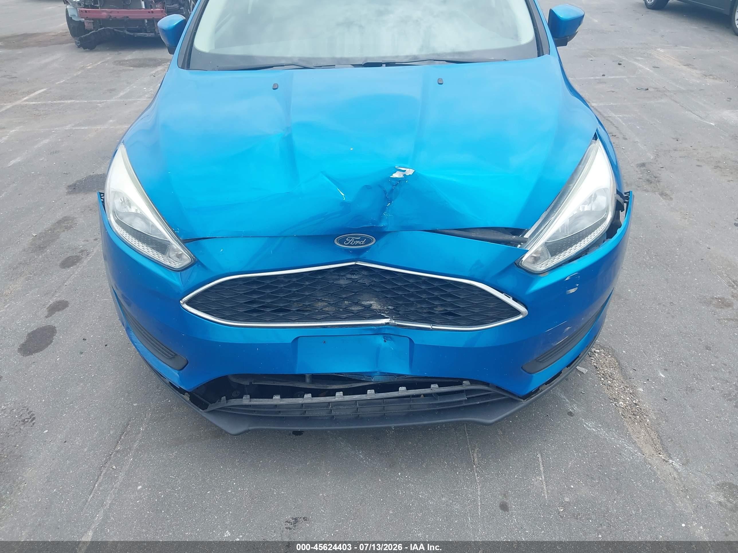 2015 Ford Focus Se Blue vin: 1FADP3K23FL326448