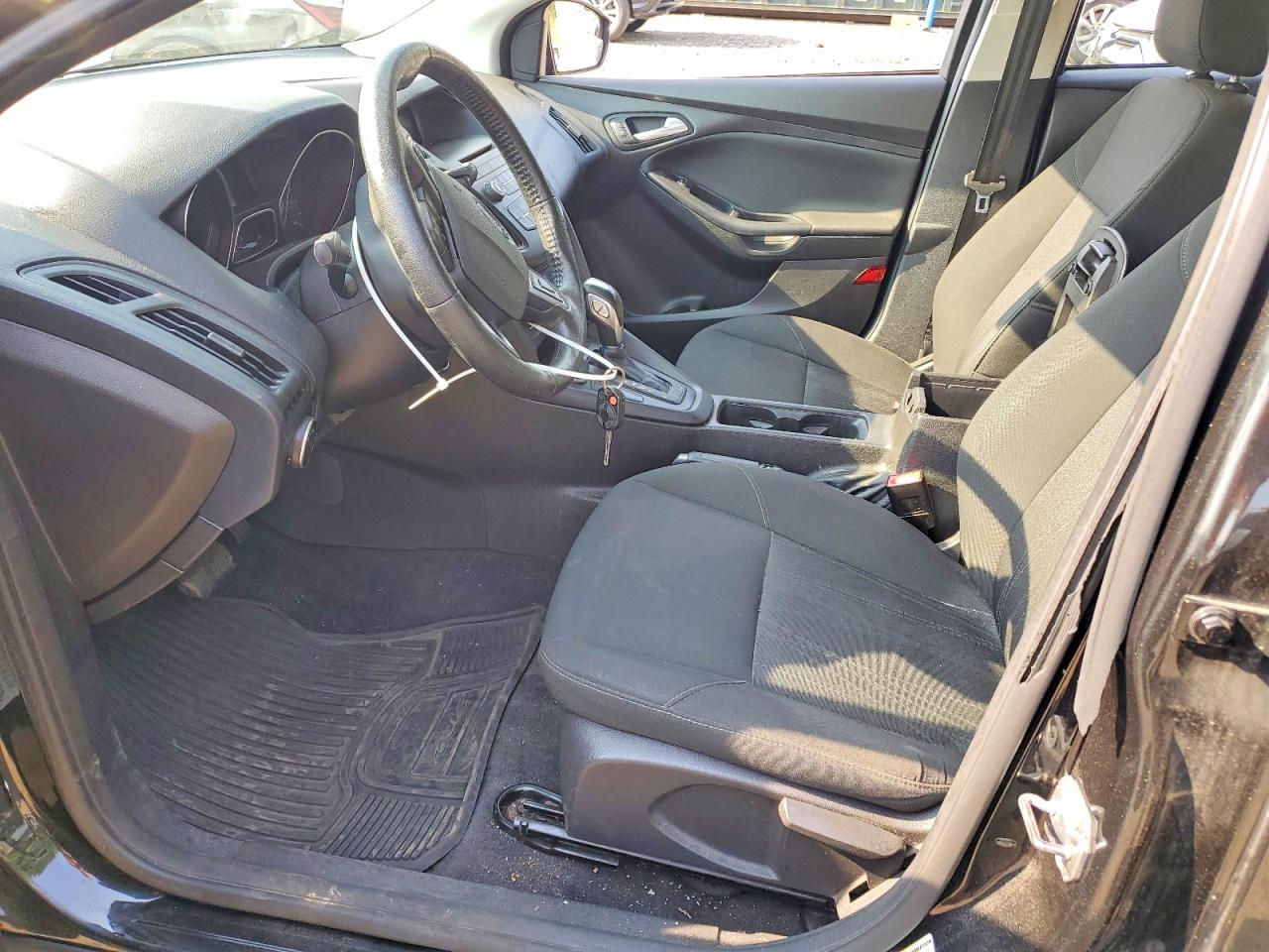 2015 Ford Focus Se Black vin: 1FADP3K23FL348479