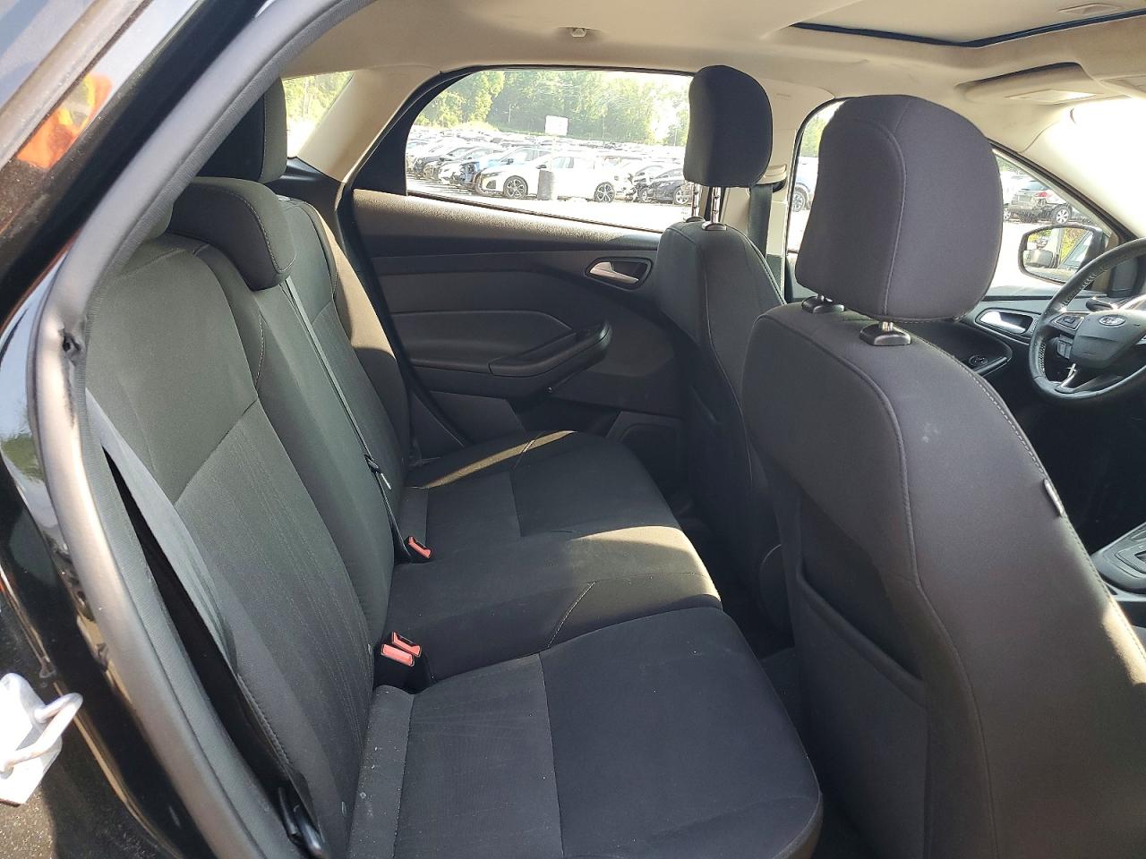 2015 Ford Focus Se Black vin: 1FADP3K23FL348479