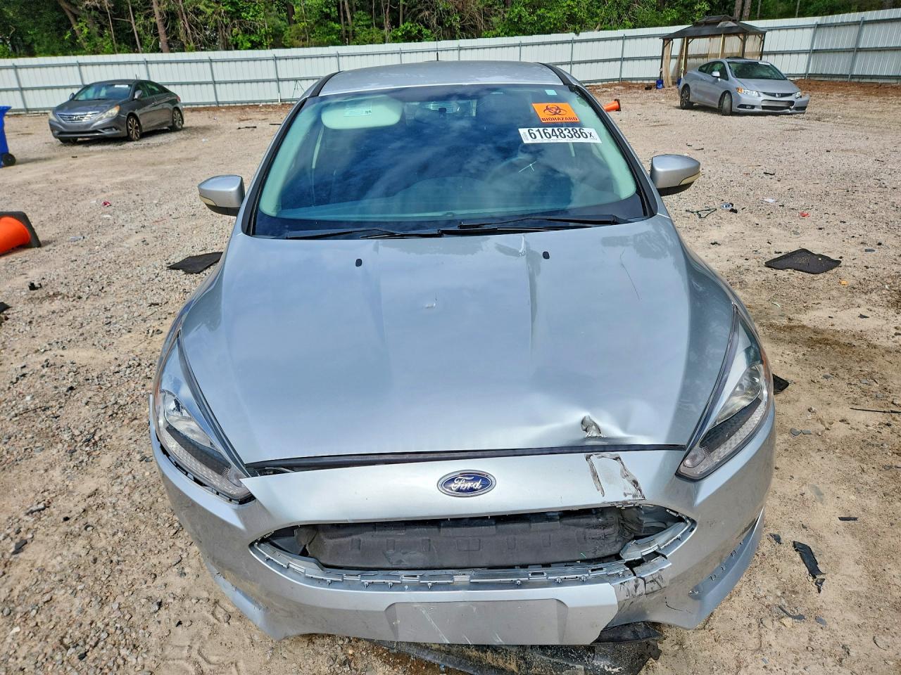2016 Ford Focus Se Silver vin: 1FADP3K23GL242325