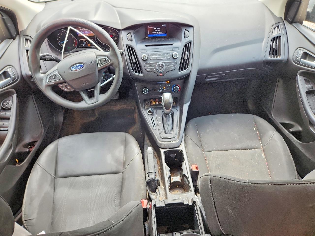 2016 Ford Focus Se Silver vin: 1FADP3K23GL242325