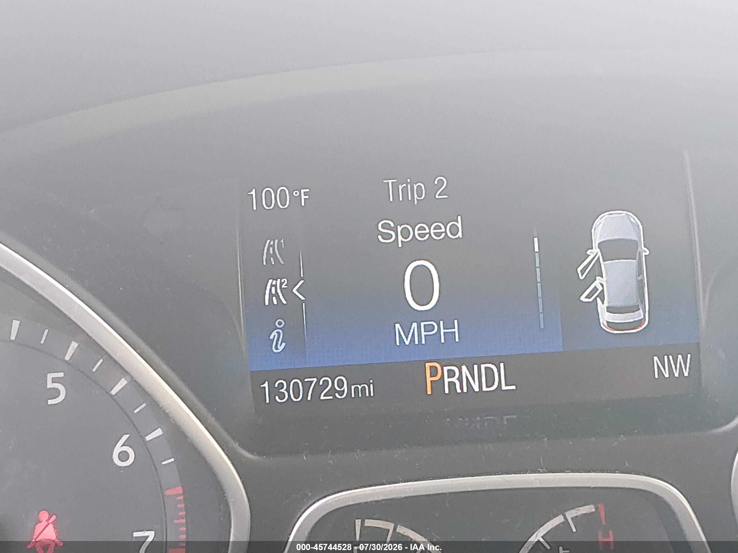 2018 Ford Focus Se Gray vin: 1FADP3K23JL212393