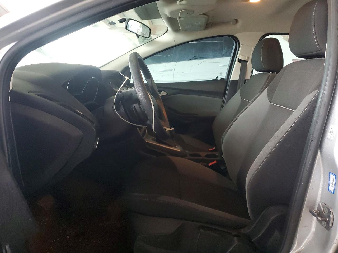 2013 Ford Focus Se Silver vin: 1FADP3K24DL155674