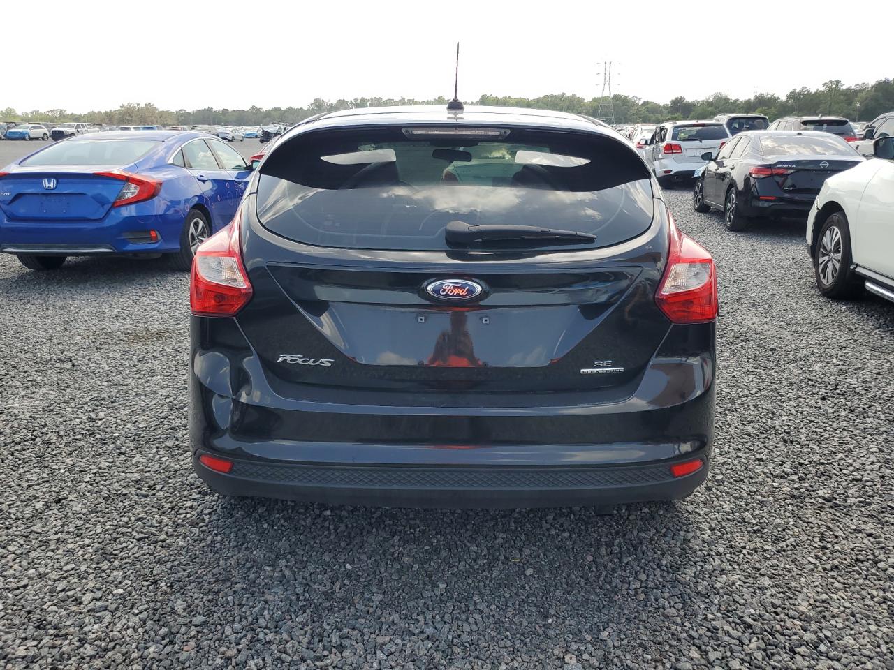 2013 Ford Focus Se Black vin: 1FADP3K24DL174953