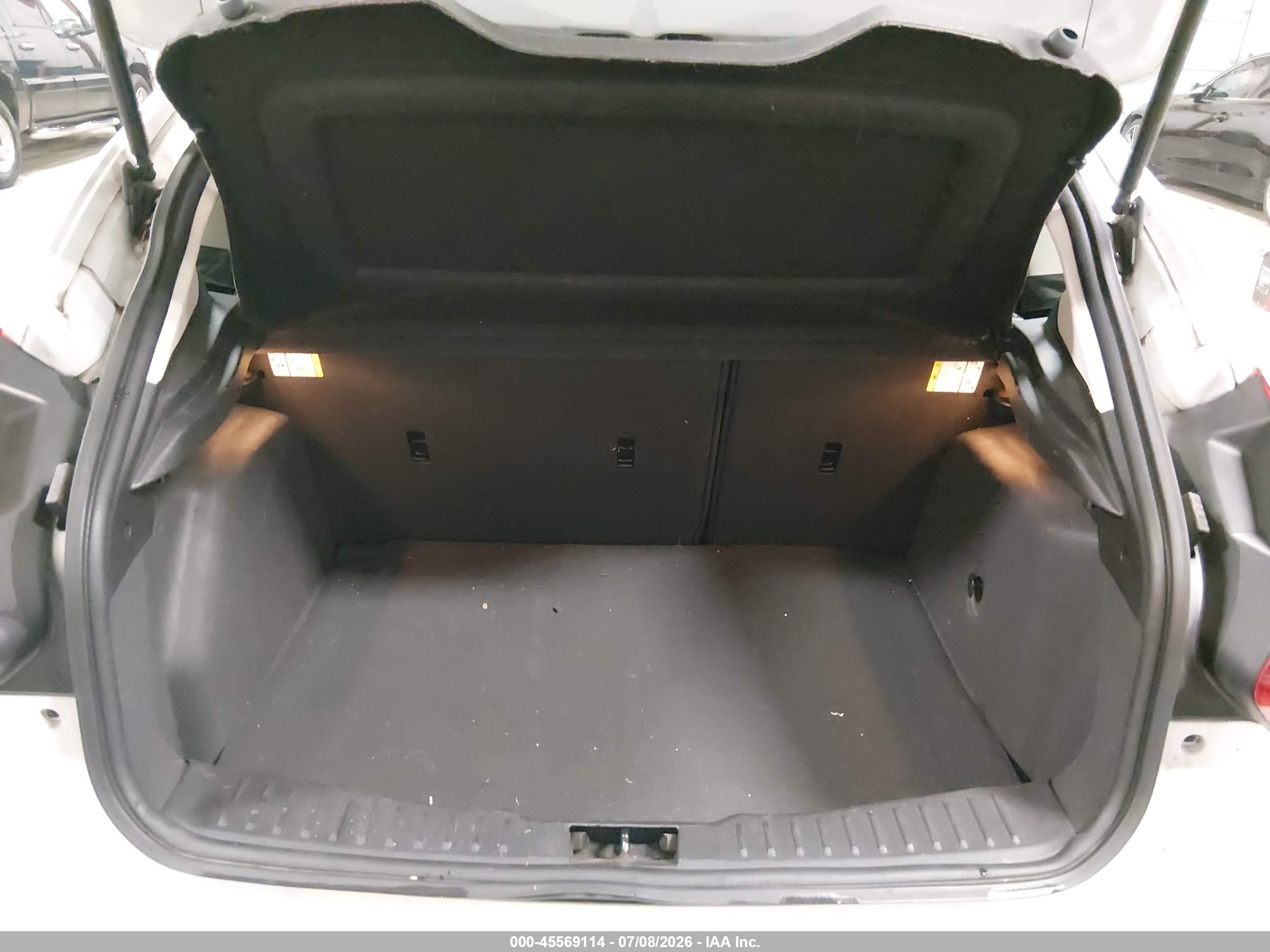 2013 Ford Focus Se White vin: 1FADP3K24DL234410