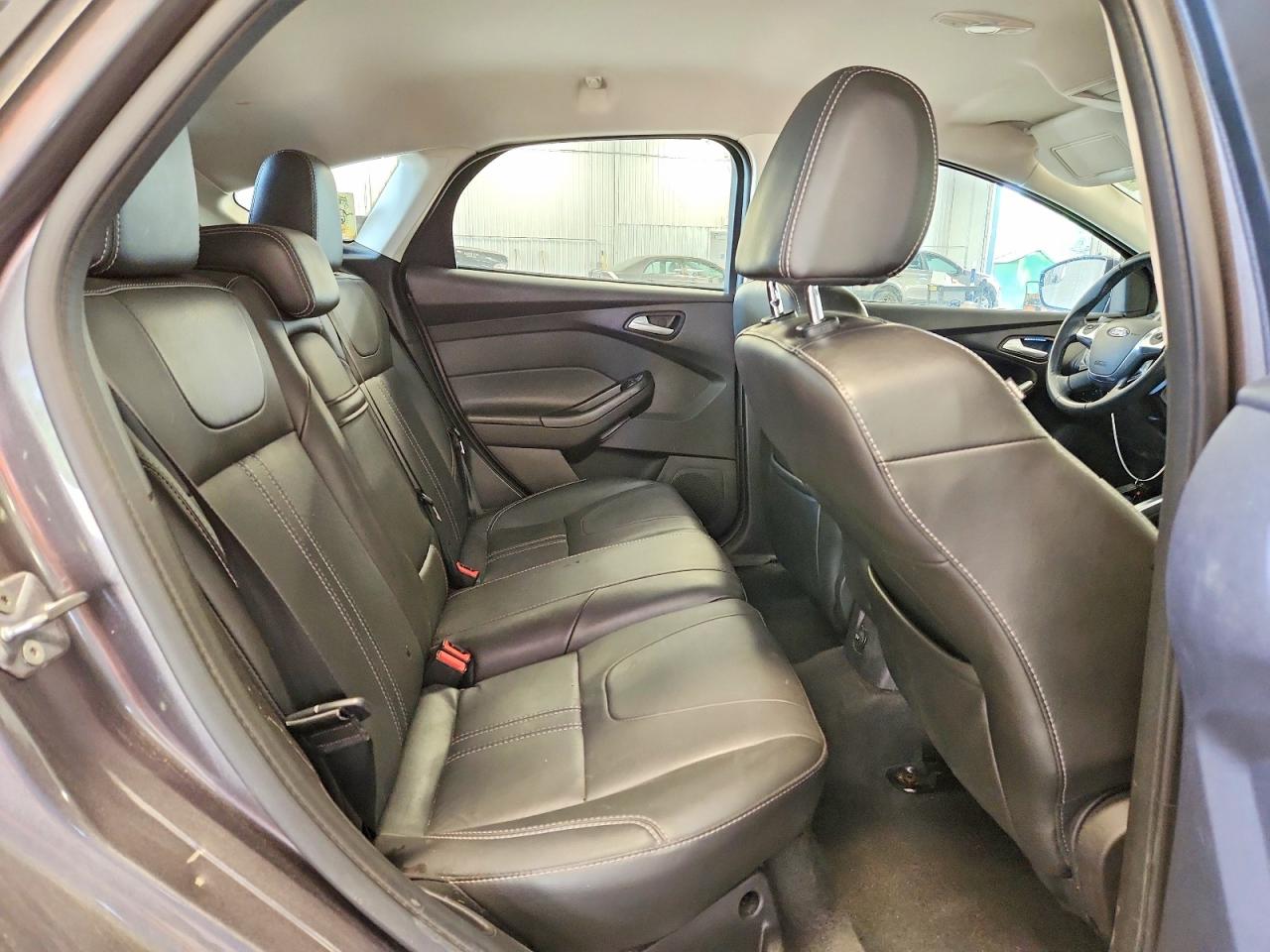 2013 Ford Focus Se Gray vin: 1FADP3K24DL263812