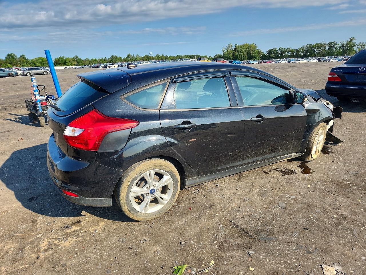 2013 Ford Focus Se Черный vin: 1FADP3K24DL265415