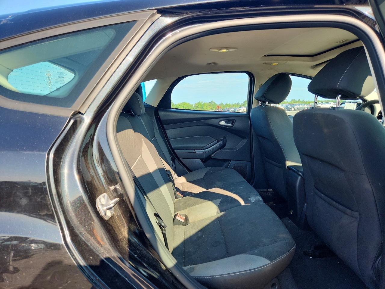 2013 Ford Focus Se Черный vin: 1FADP3K24DL265415