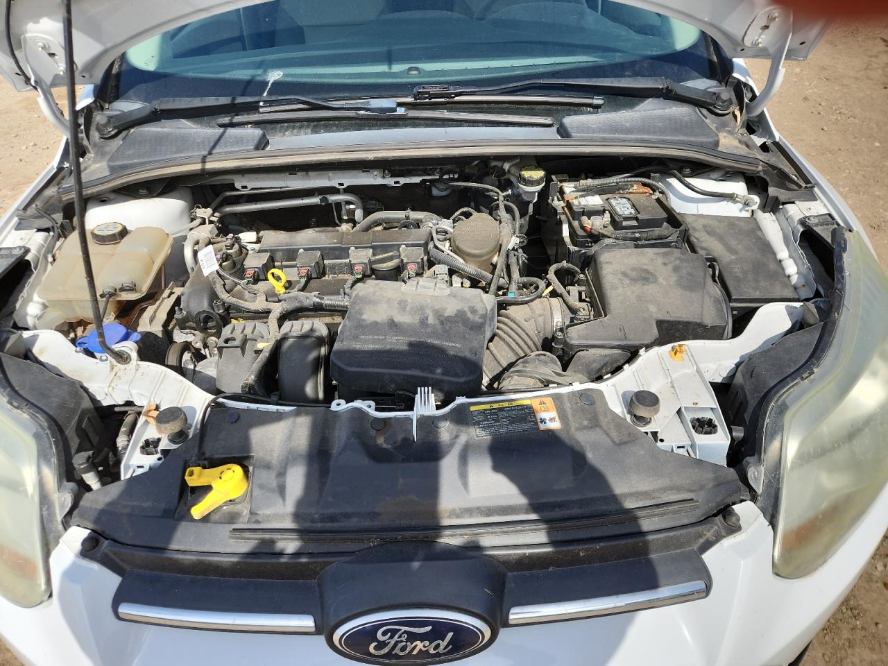 2013 Ford Focus Se Белый vin: 1FADP3K24DL277564 Damage: Left Head Lamp, Faded, Repair Required