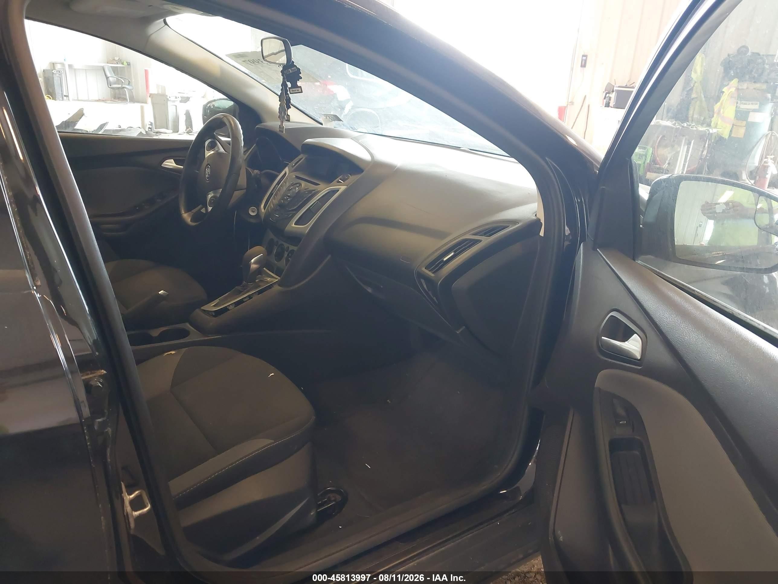 2013 Ford Focus Se Black vin: 1FADP3K24DL289231