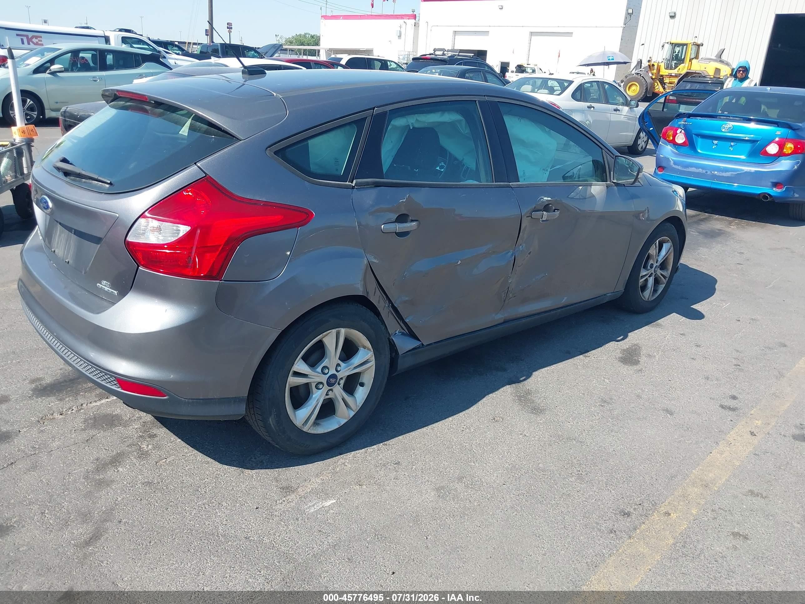 2013 Ford Focus Se Gray vin: 1FADP3K24DL325547