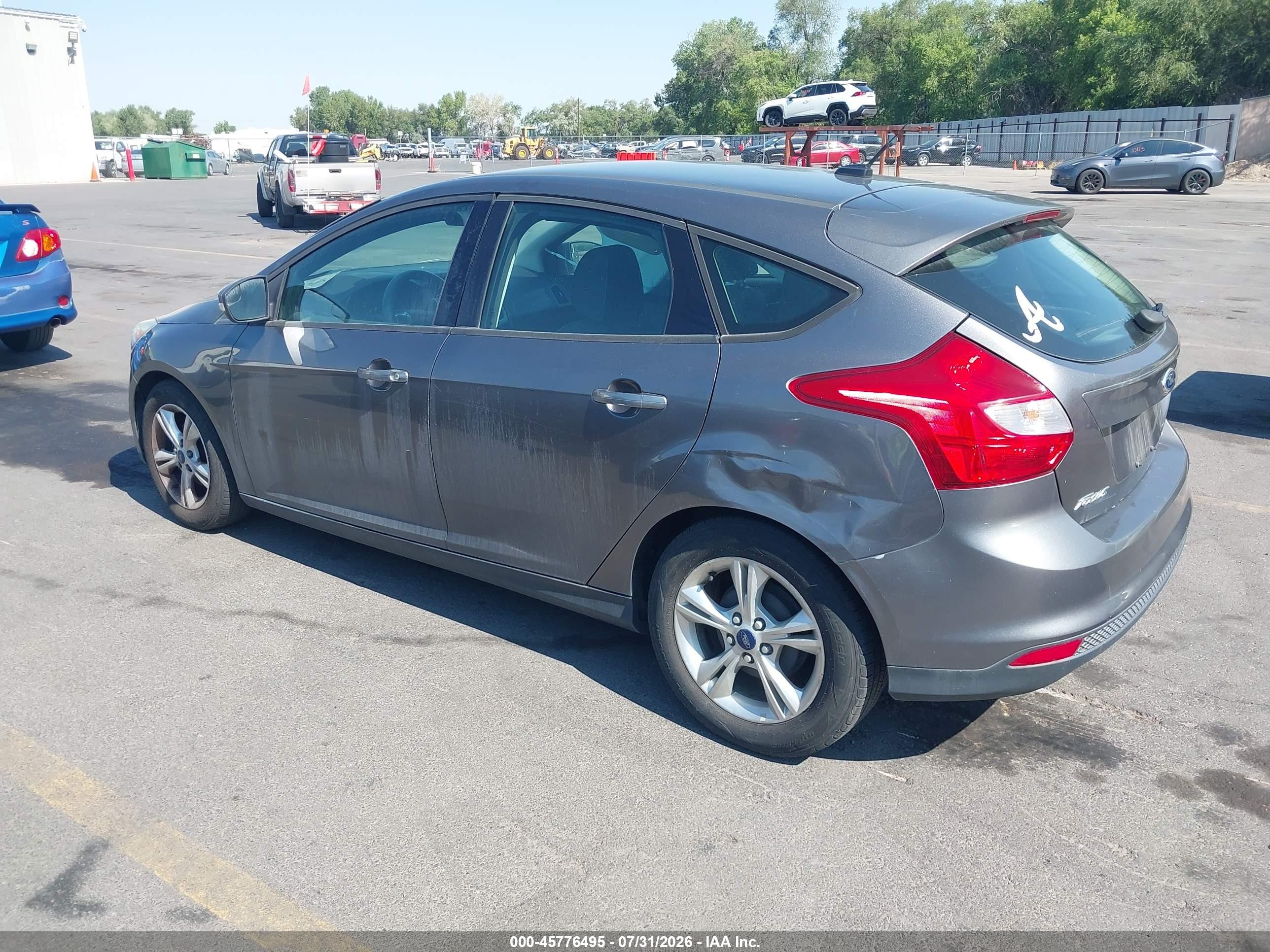 2013 Ford Focus Se Gray vin: 1FADP3K24DL325547
