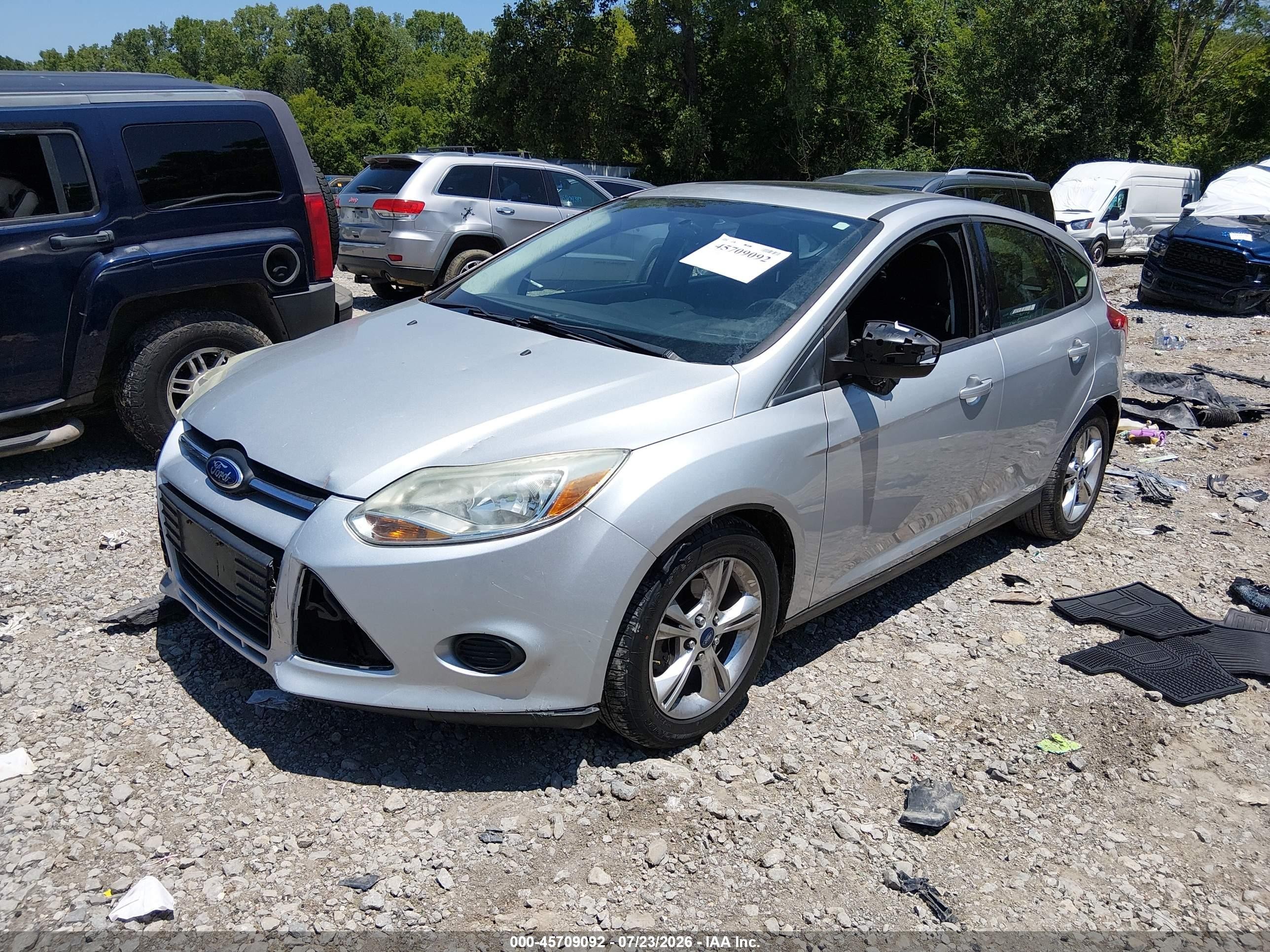 2013 Ford Focus Se Silver vin: 1FADP3K24DL335026