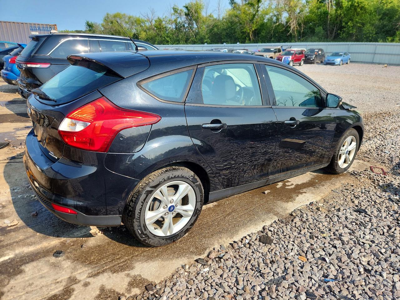 2013 Ford Focus Se Black vin: 1FADP3K24DL350402