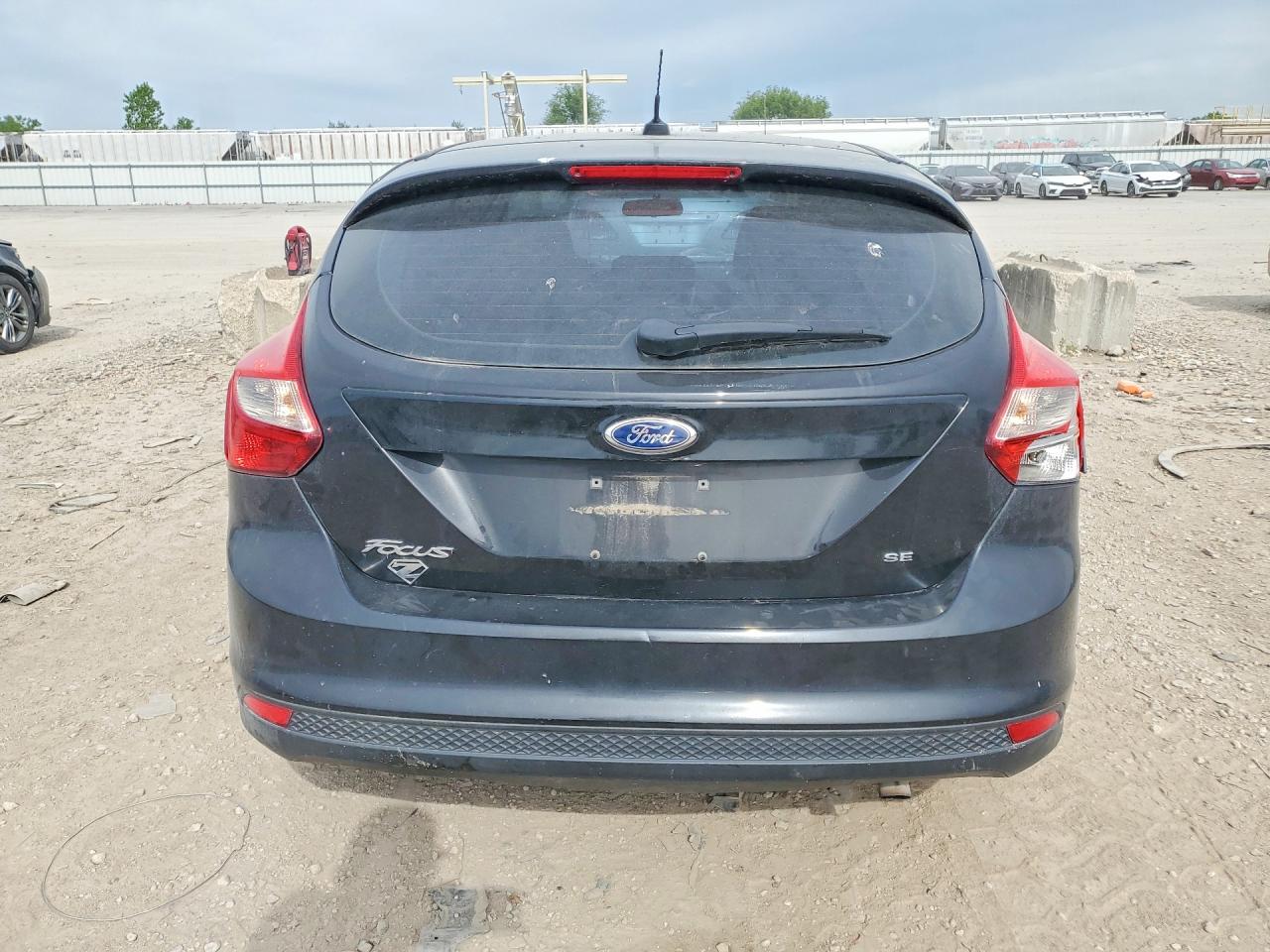 2013 Ford Focus Se Black vin: 1FADP3K24DL362985