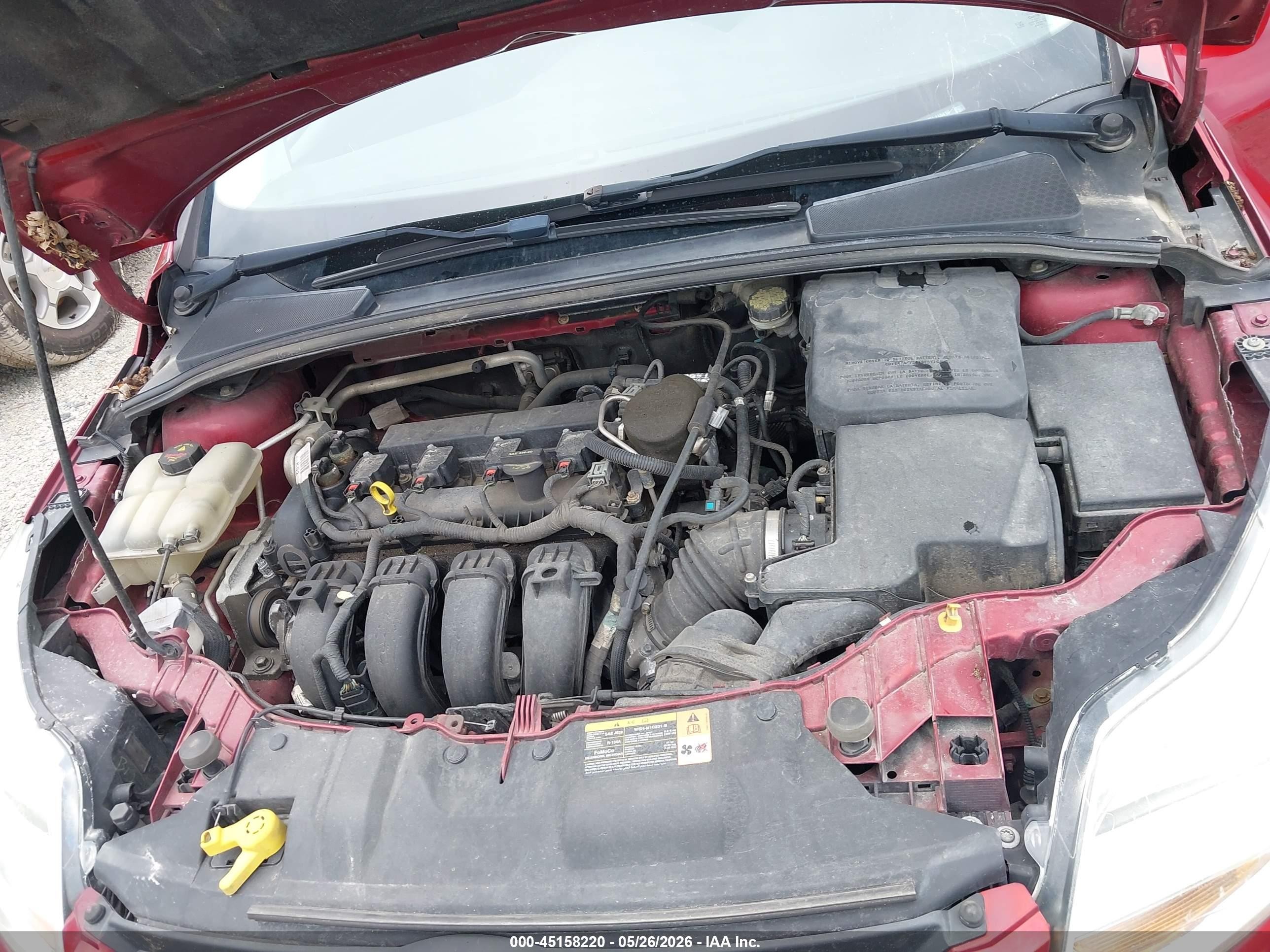 2014 Ford Focus Se Maroon vin: 1FADP3K24EL116410