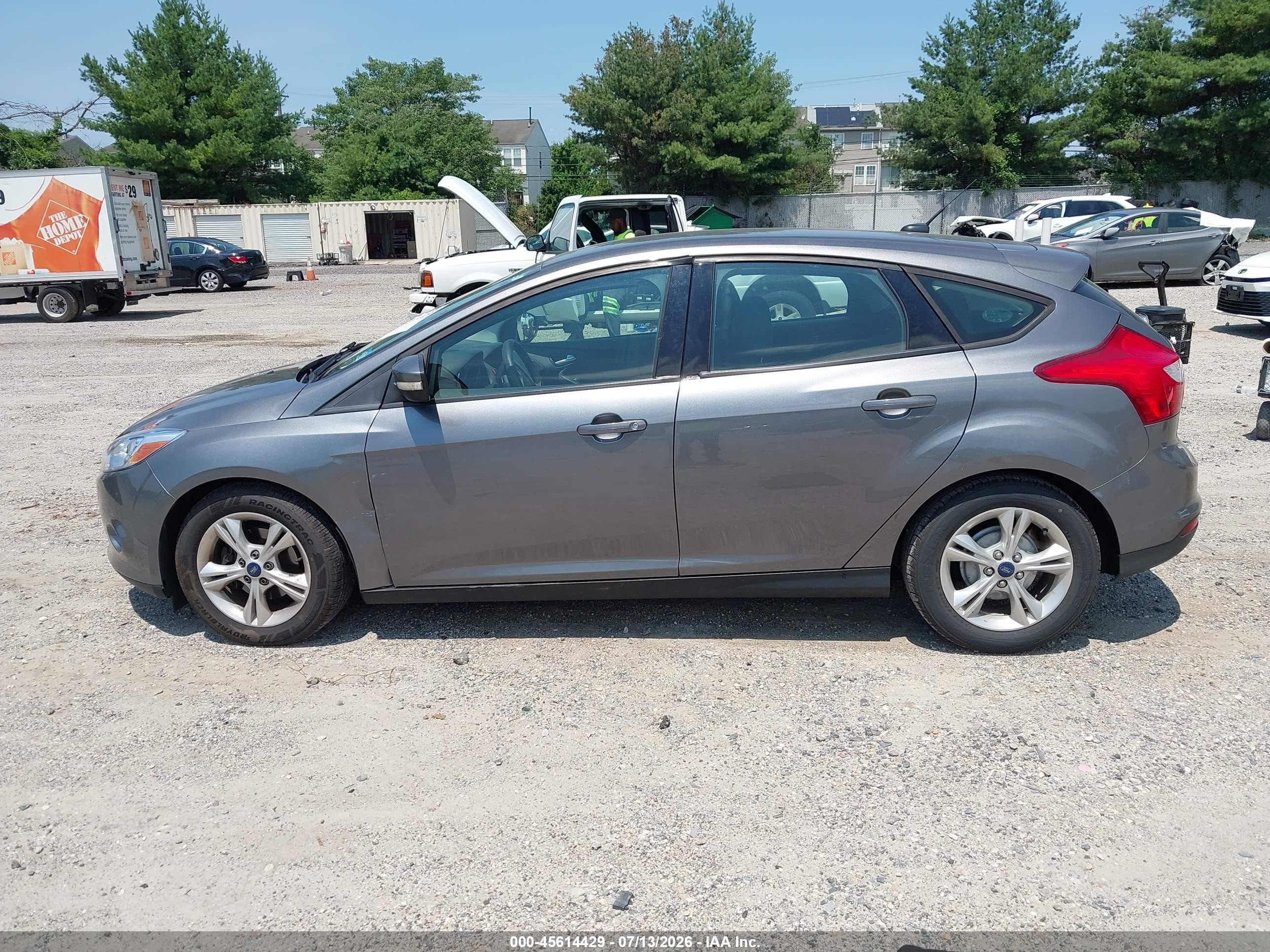 2014 Ford Focus Se Gray vin: 1FADP3K24EL125835