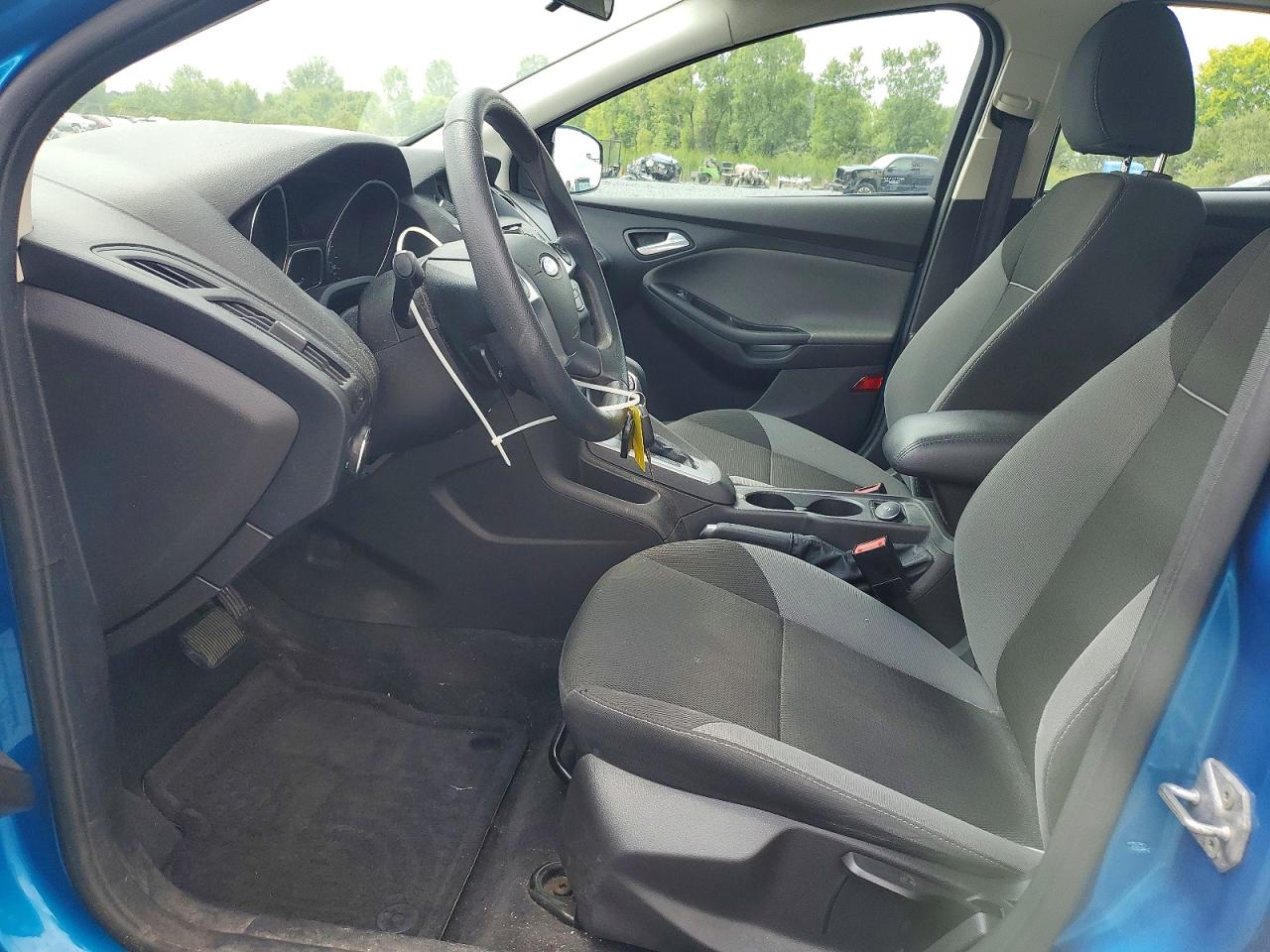 2014 Ford Focus Se Blue vin: 1FADP3K24EL136429
