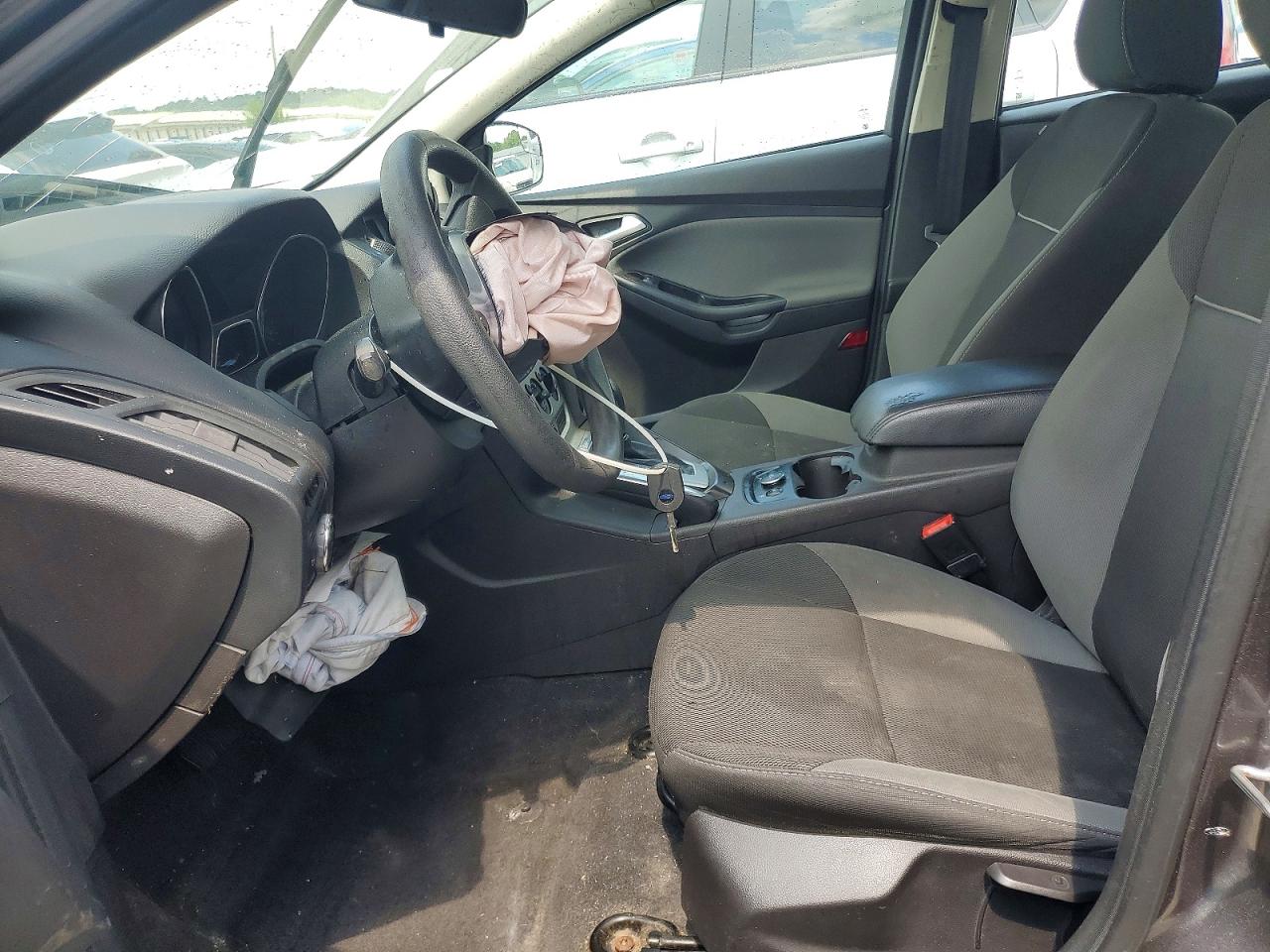2014 Ford Focus Se Gray vin: 1FADP3K24EL155160