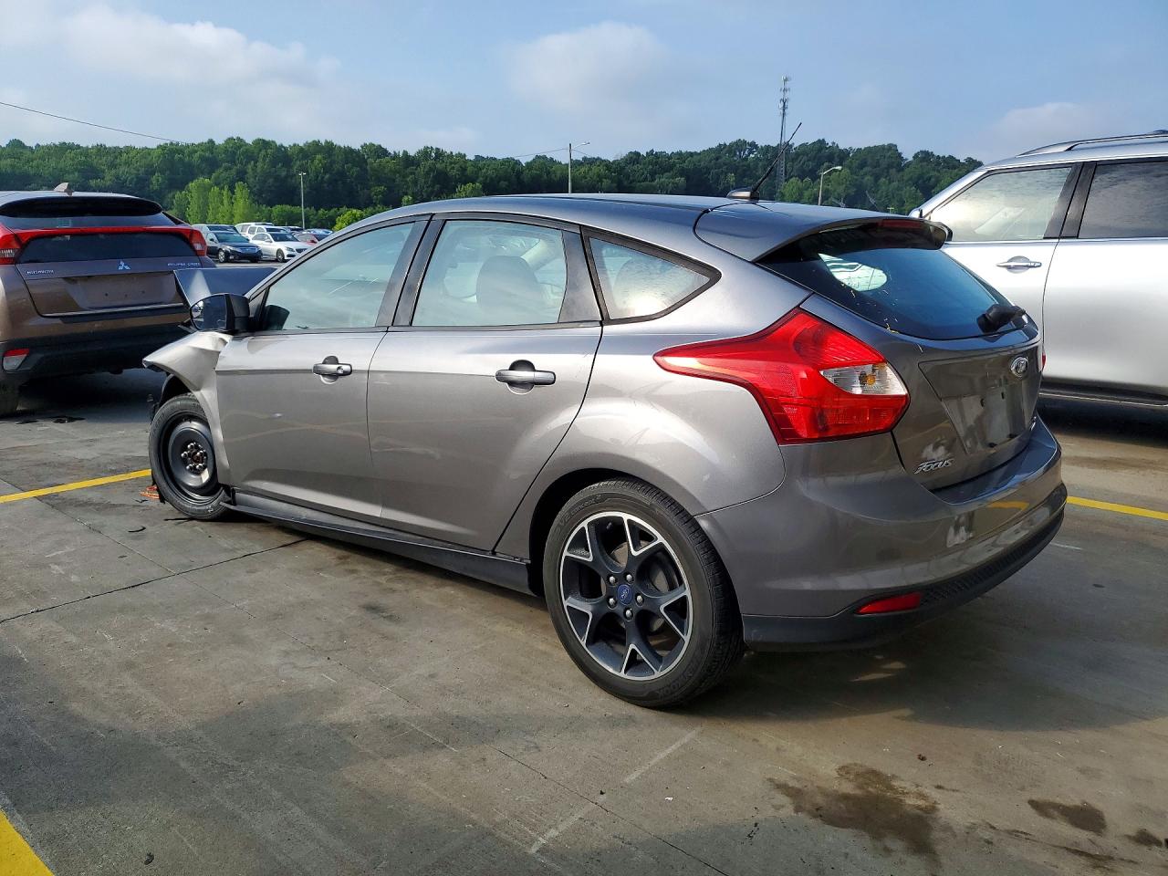 2014 Ford Focus Se Gray vin: 1FADP3K24EL155160