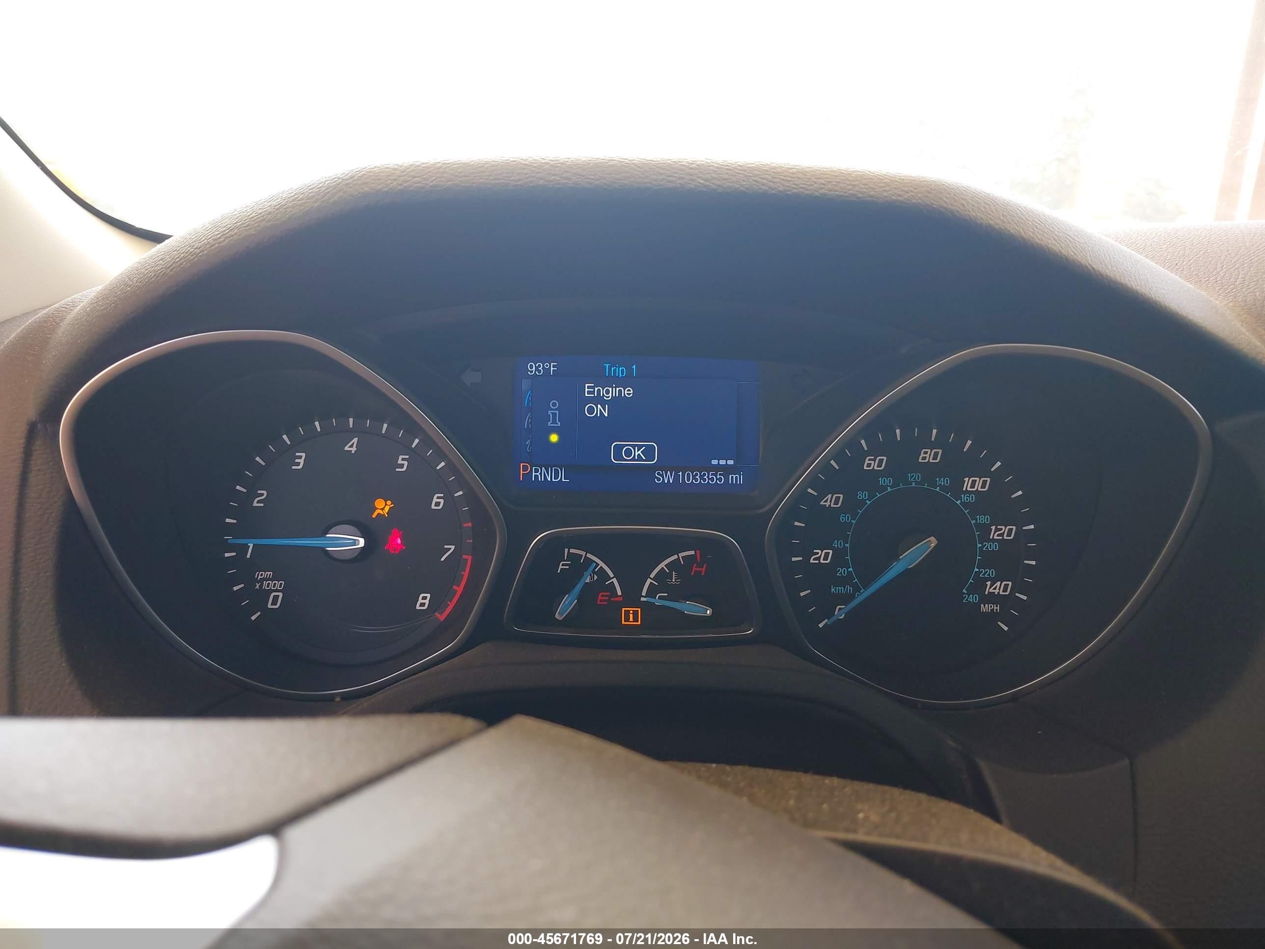 2014 Ford Focus Se White vin: 1FADP3K24EL175778