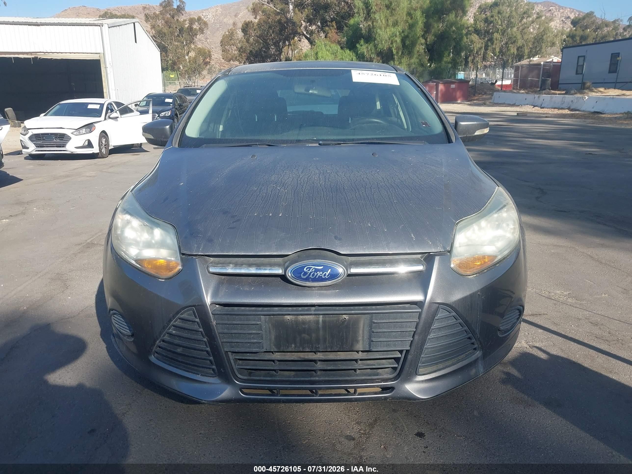 2014 Ford Focus Se White vin: 1FADP3K24EL230150