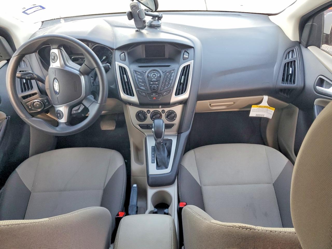 2014 Ford Focus Se White vin: 1FADP3K24EL259096