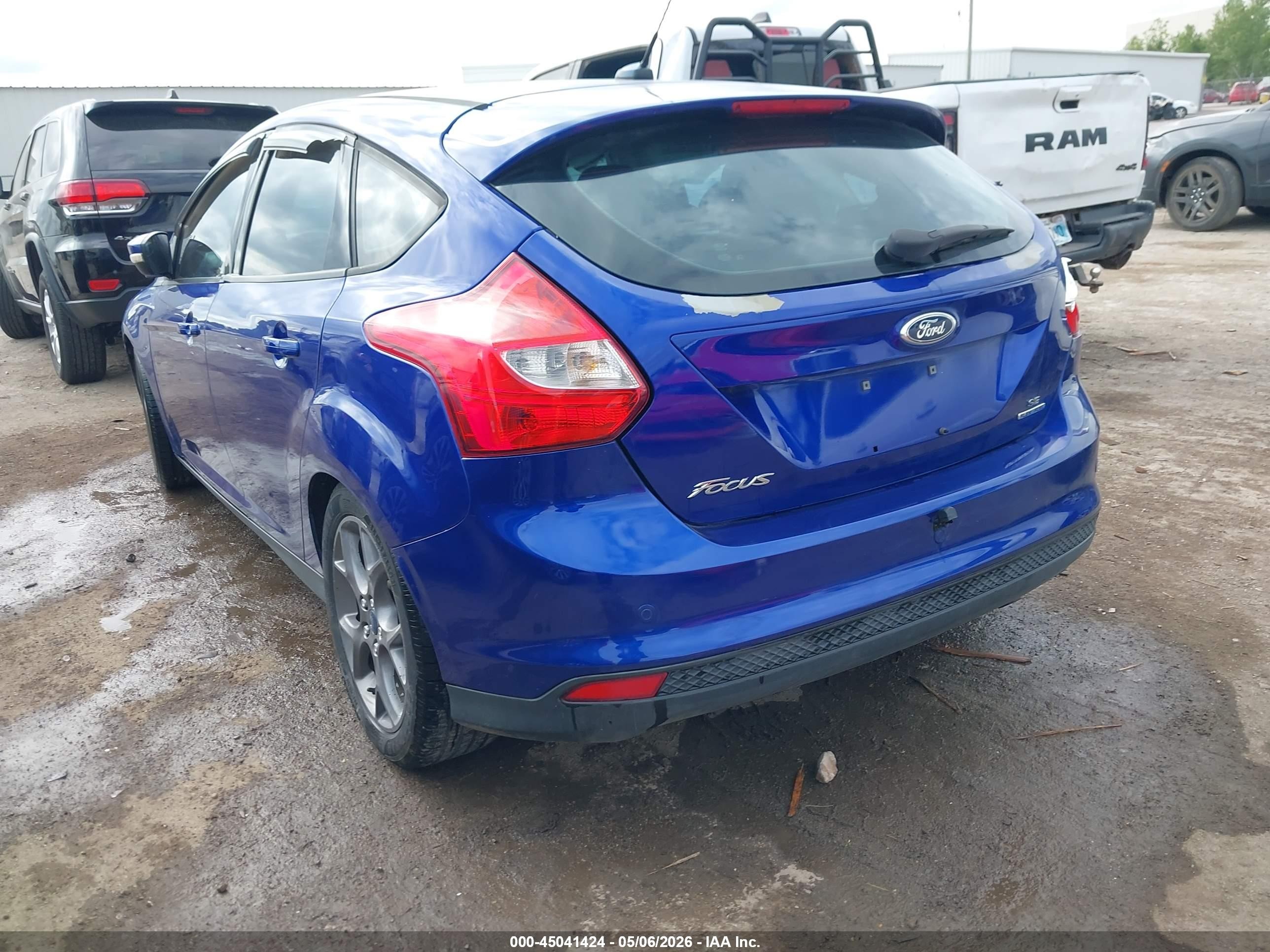 2014 Ford Focus Se Blue vin: 1FADP3K24EL276092