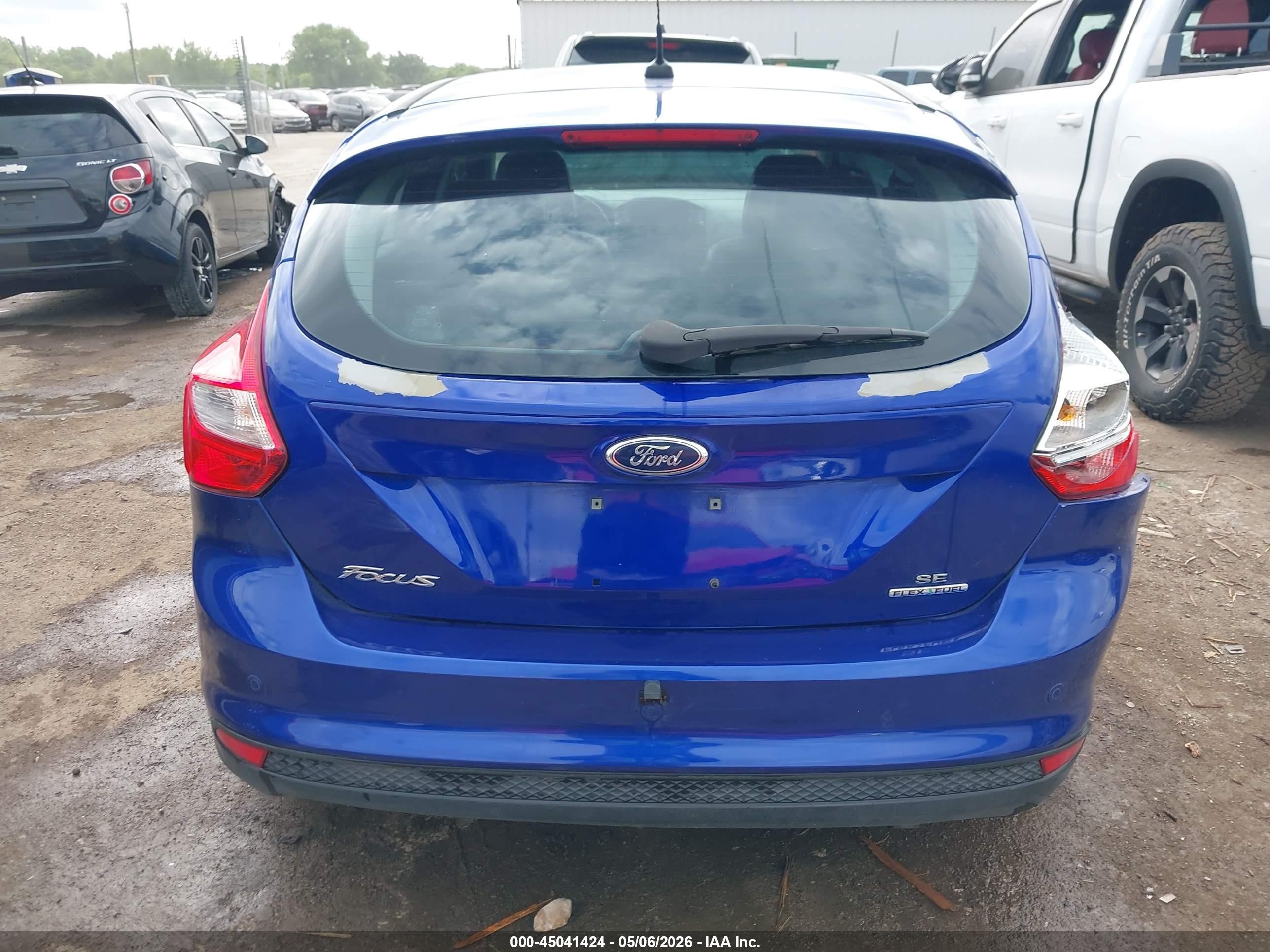 2014 Ford Focus Se Blue vin: 1FADP3K24EL276092