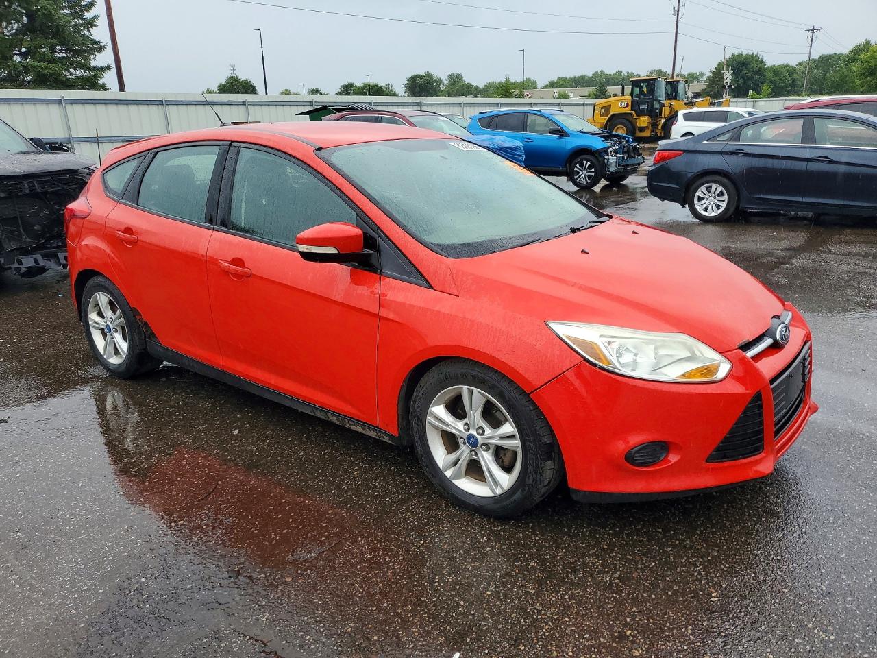2014 Ford Focus Se Red vin: 1FADP3K24EL295421