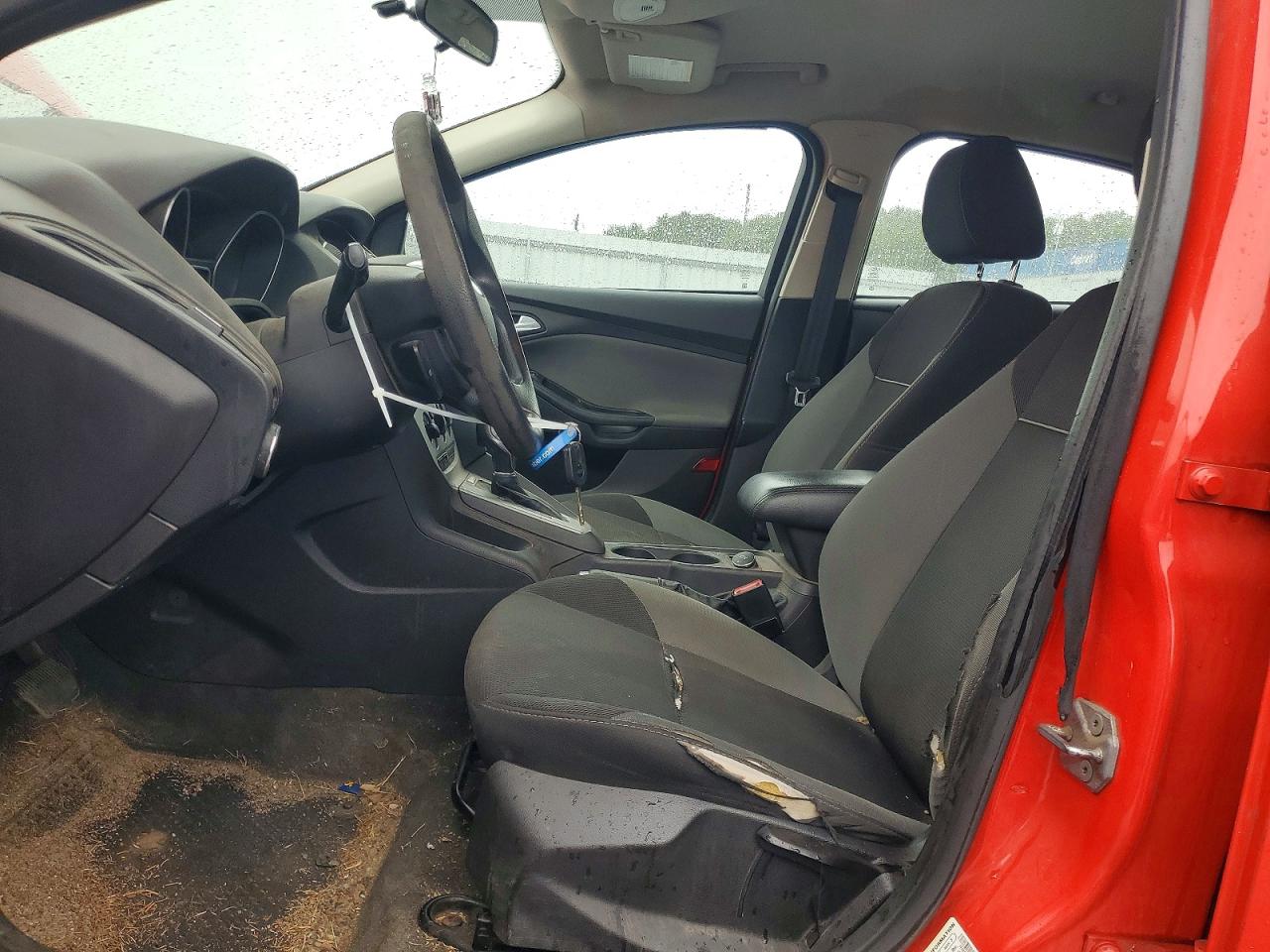 2014 Ford Focus Se Red vin: 1FADP3K24EL295421