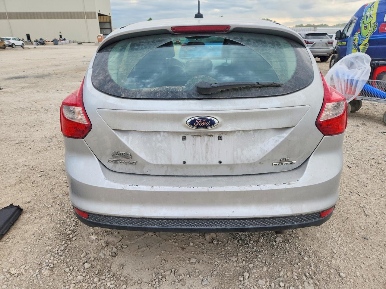 2014 Ford Focus Se Gray vin: 1FADP3K24EL302576