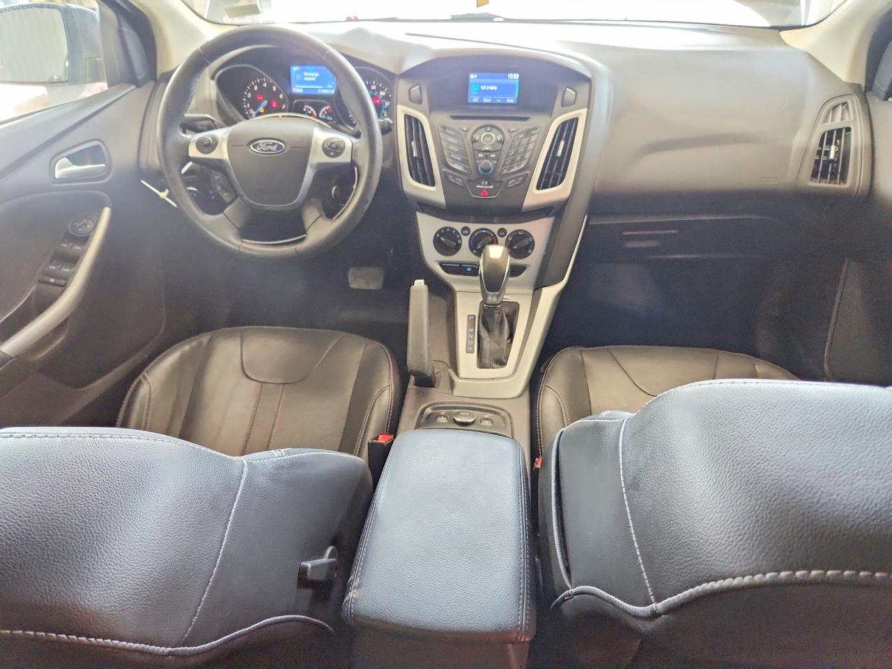 2014 Ford Focus Se Серый vin: 1FADP3K24EL315862