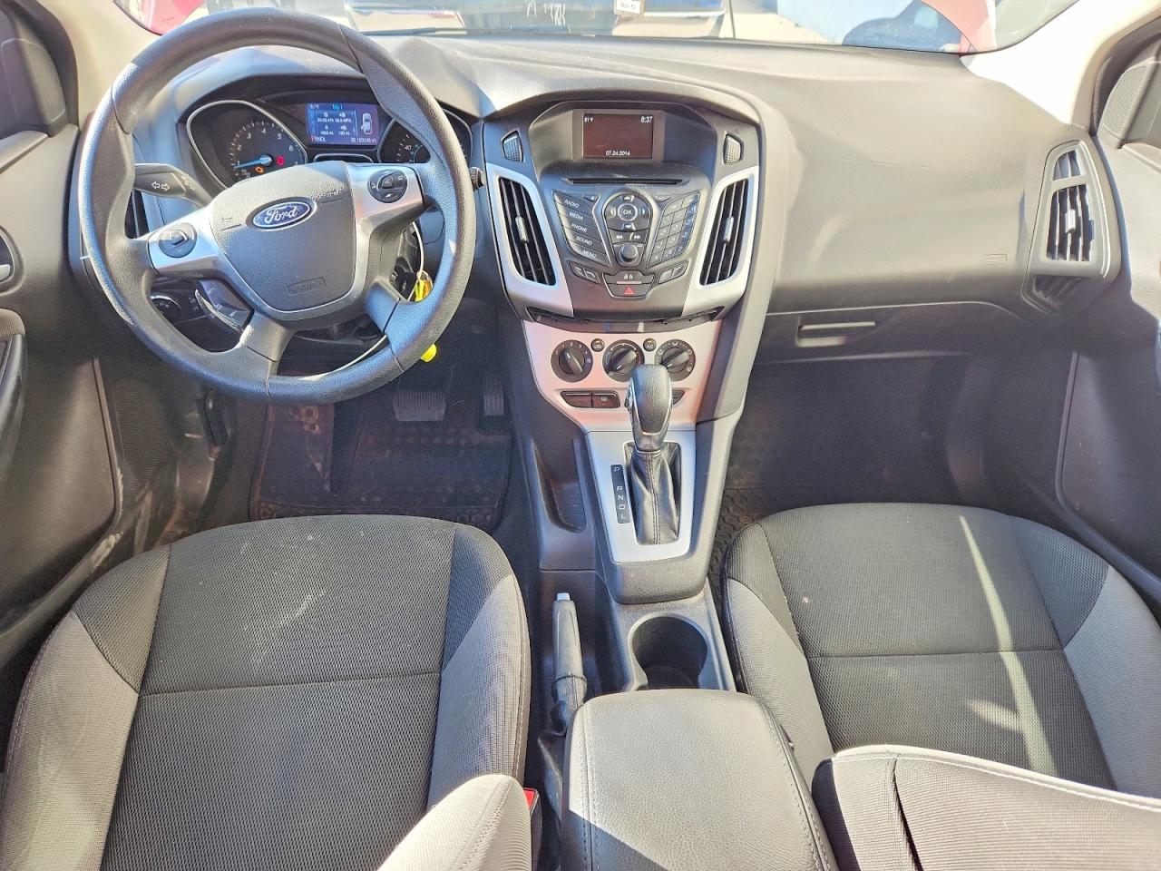 2014 Ford Focus Se Red vin: 1FADP3K24EL327381