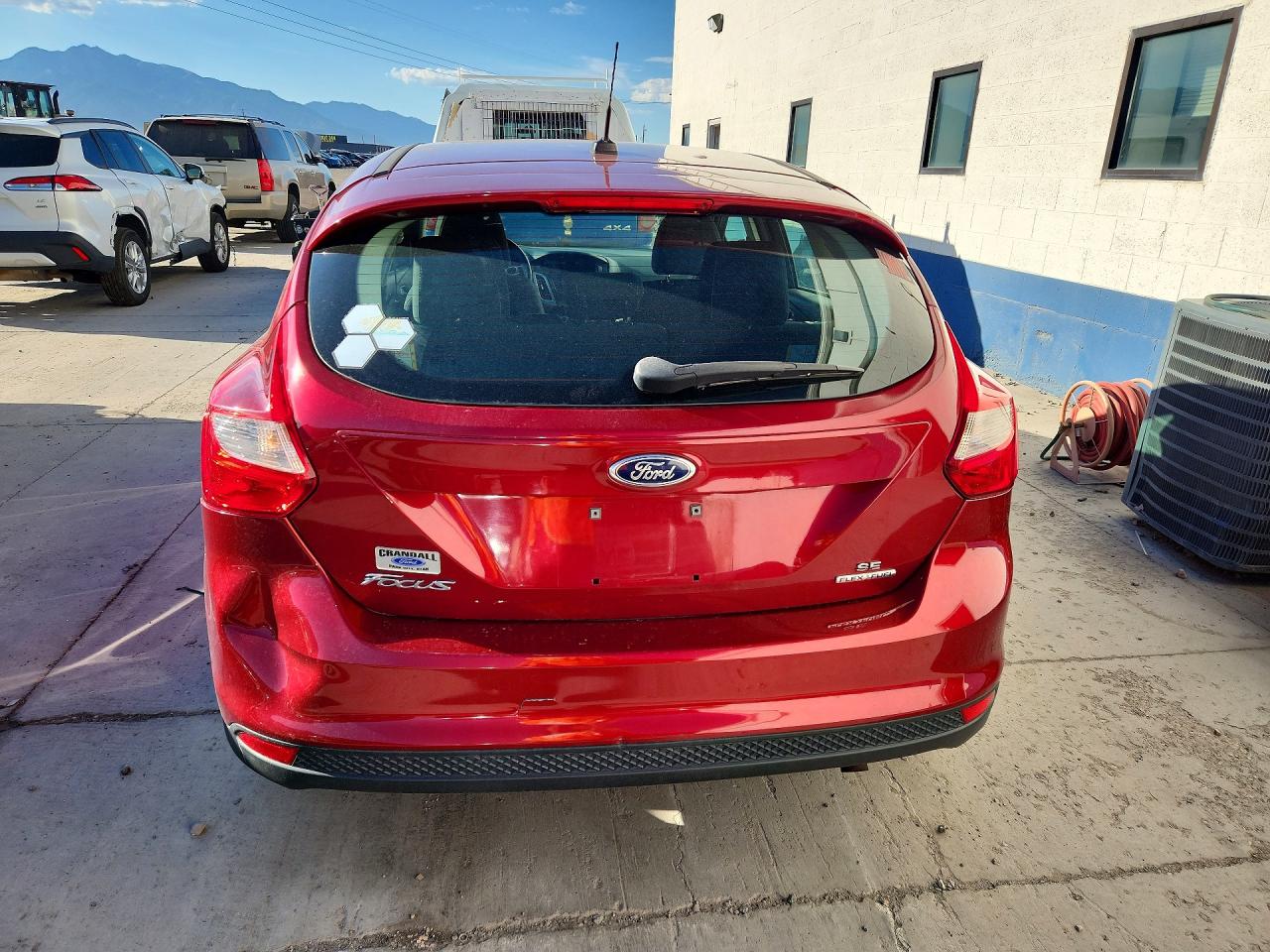2014 Ford Focus Se Red vin: 1FADP3K24EL327381