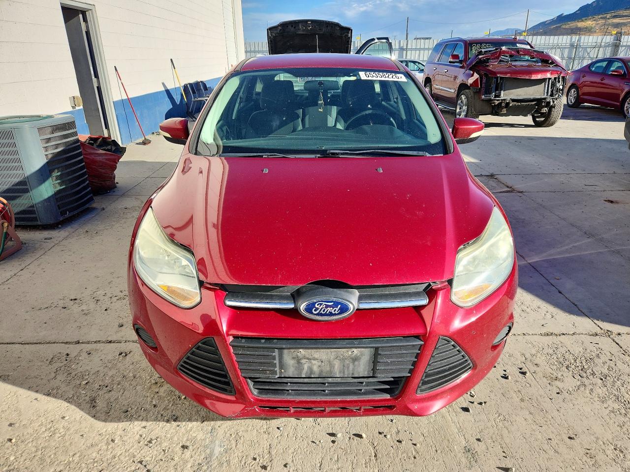 2014 Ford Focus Se Red vin: 1FADP3K24EL327381