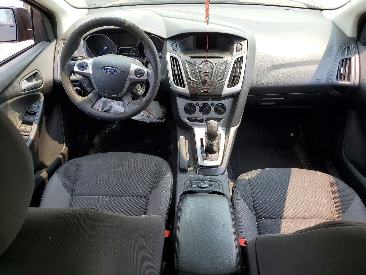 2014 Ford Focus Se Black vin: 1FADP3K24EL329163