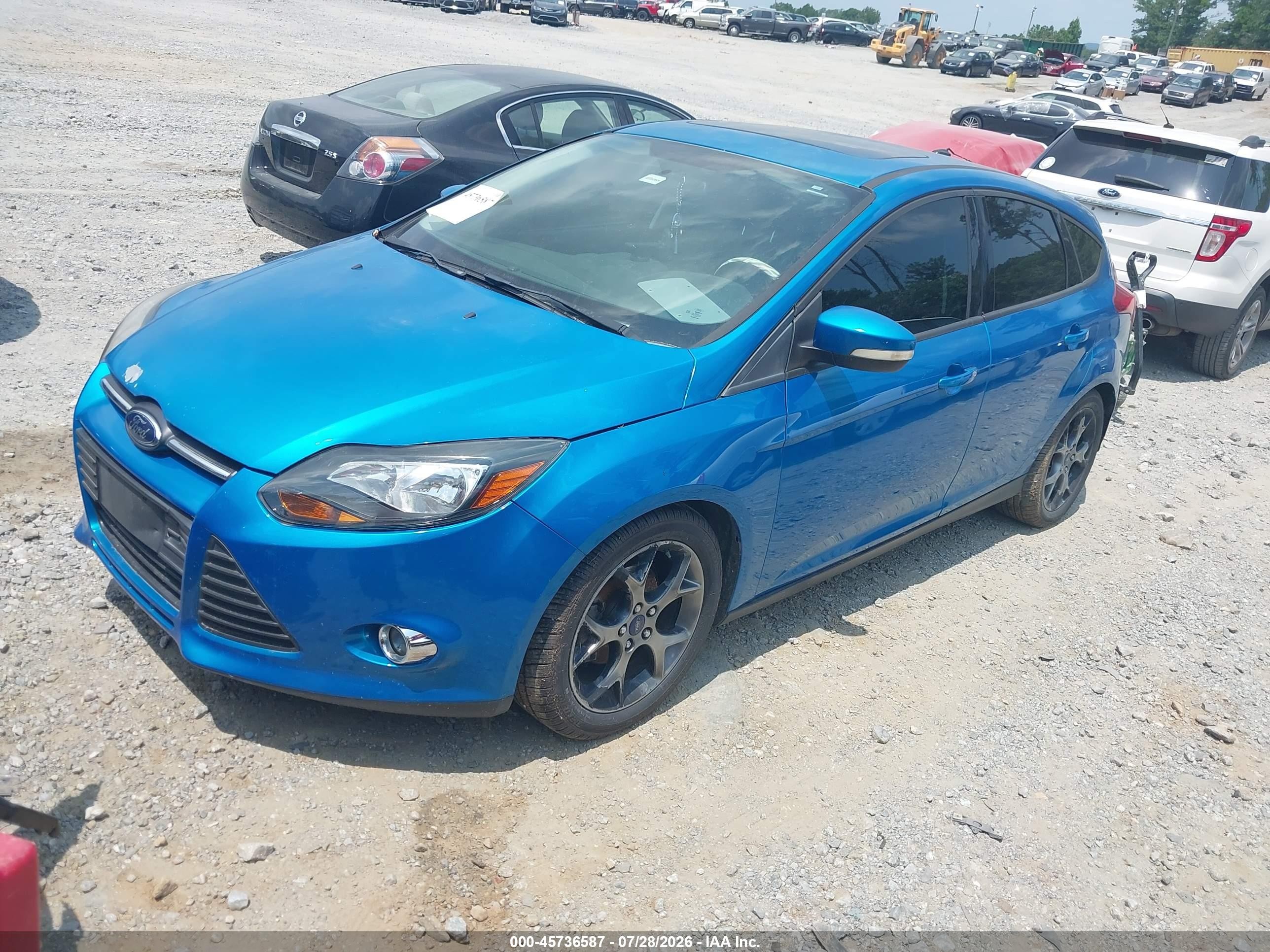 2014 Ford Focus Se Синий vin: 1FADP3K24EL360154