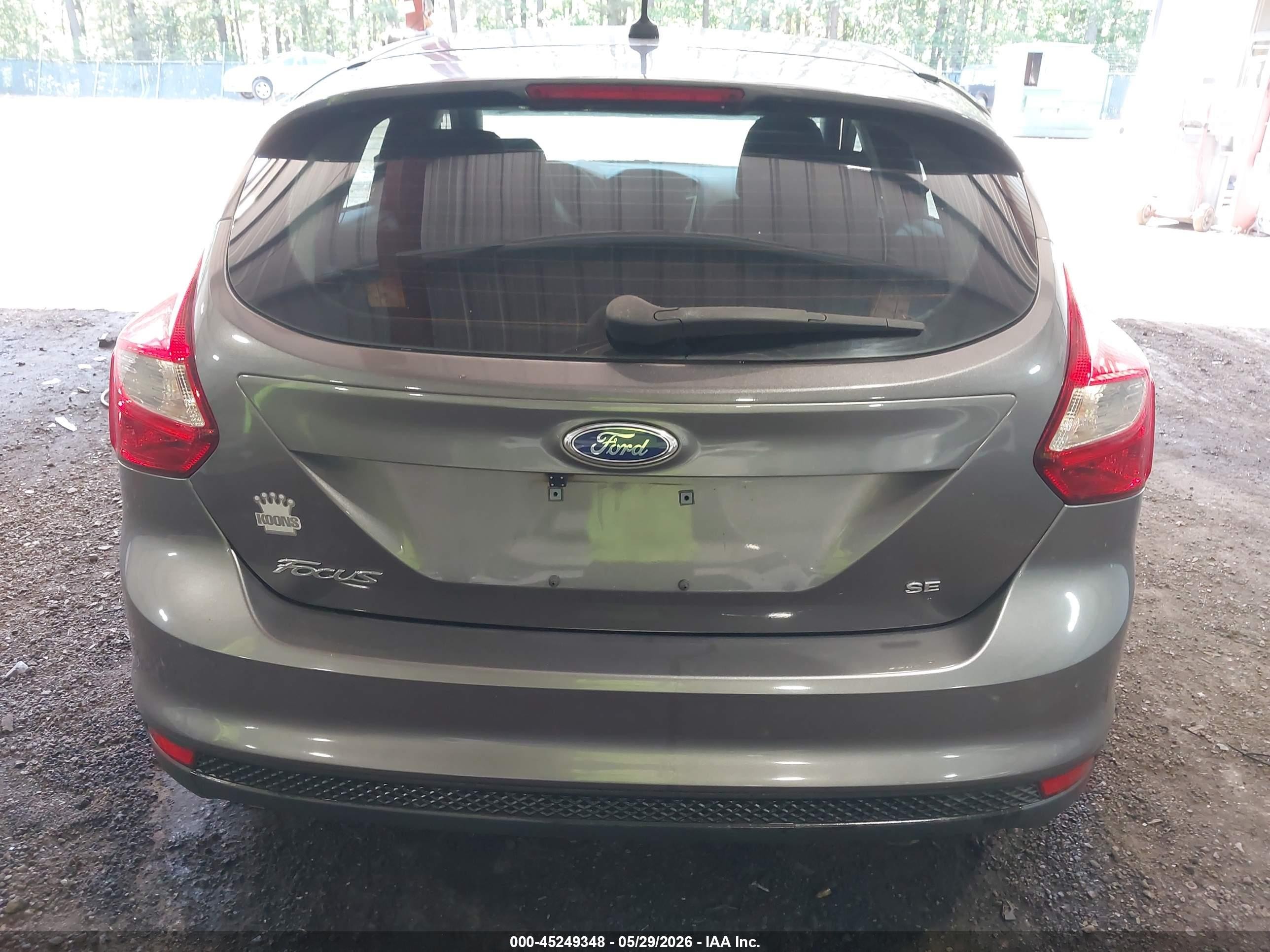 2014 Ford Focus Se Blue vin: 1FADP3K24EL396734