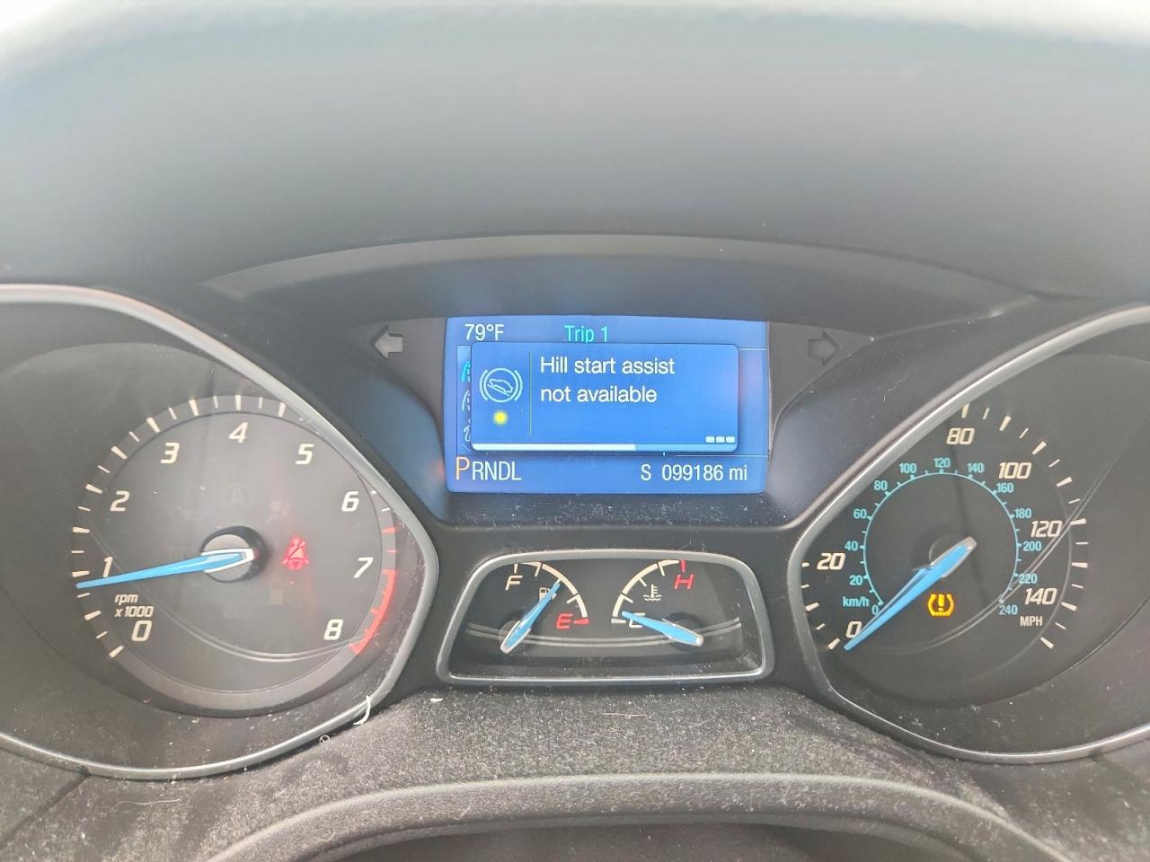 2014 Ford Focus Se White vin: 1FADP3K24EL400250