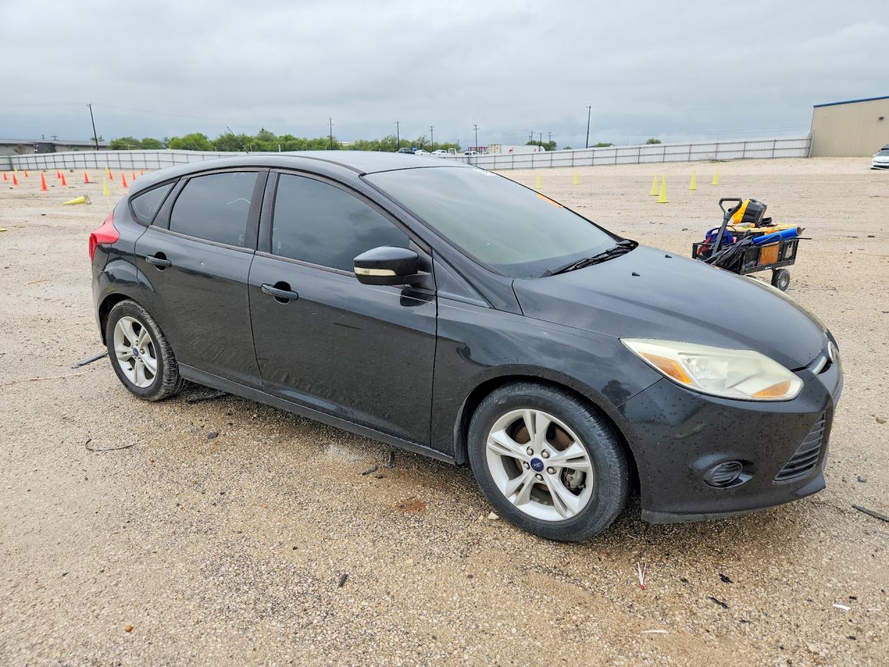 2014 Ford Focus Se Черный vin: 1FADP3K24EL440618
