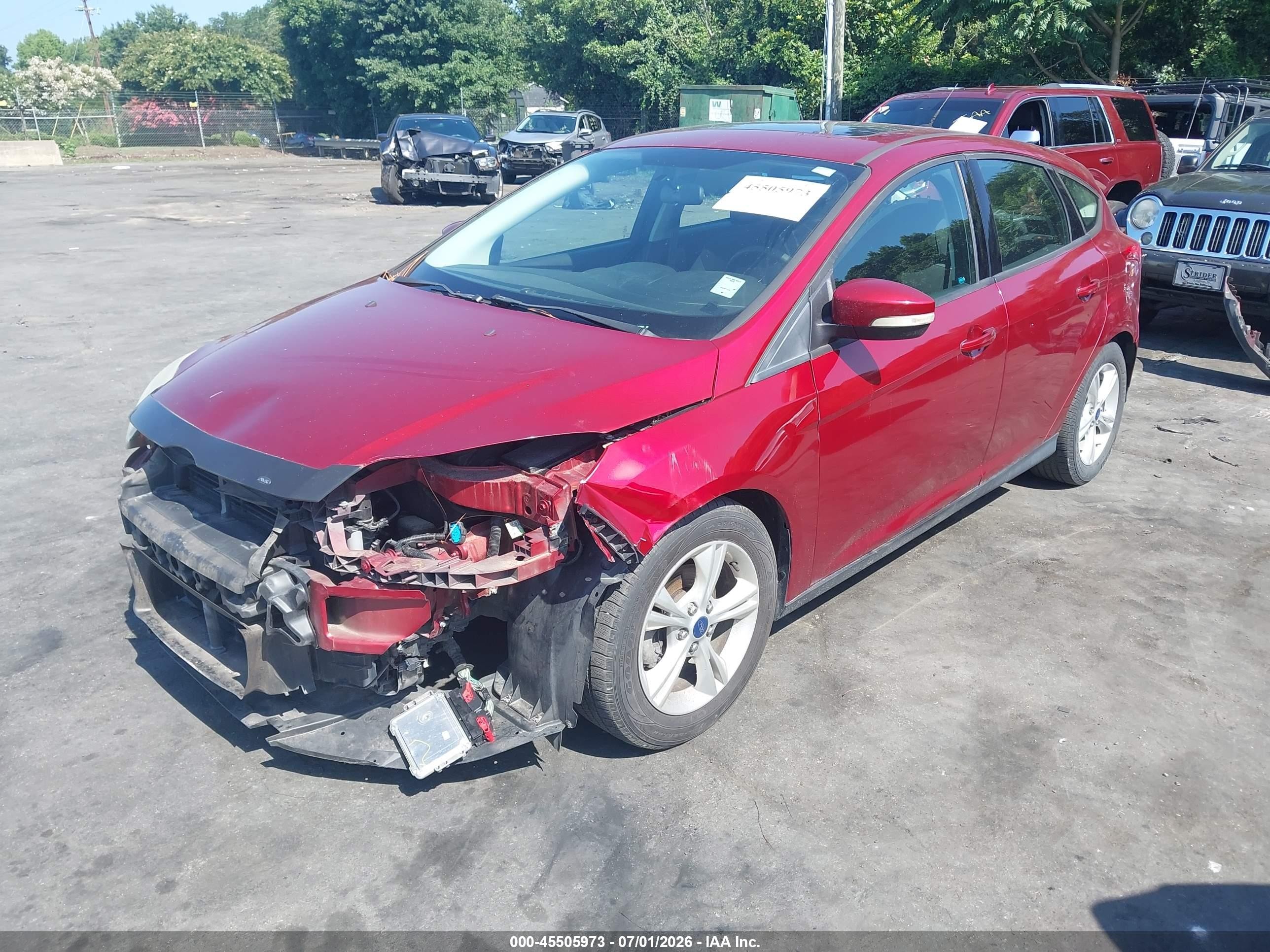 2014 Ford Focus Se Red vin: 1FADP3K24EL447066