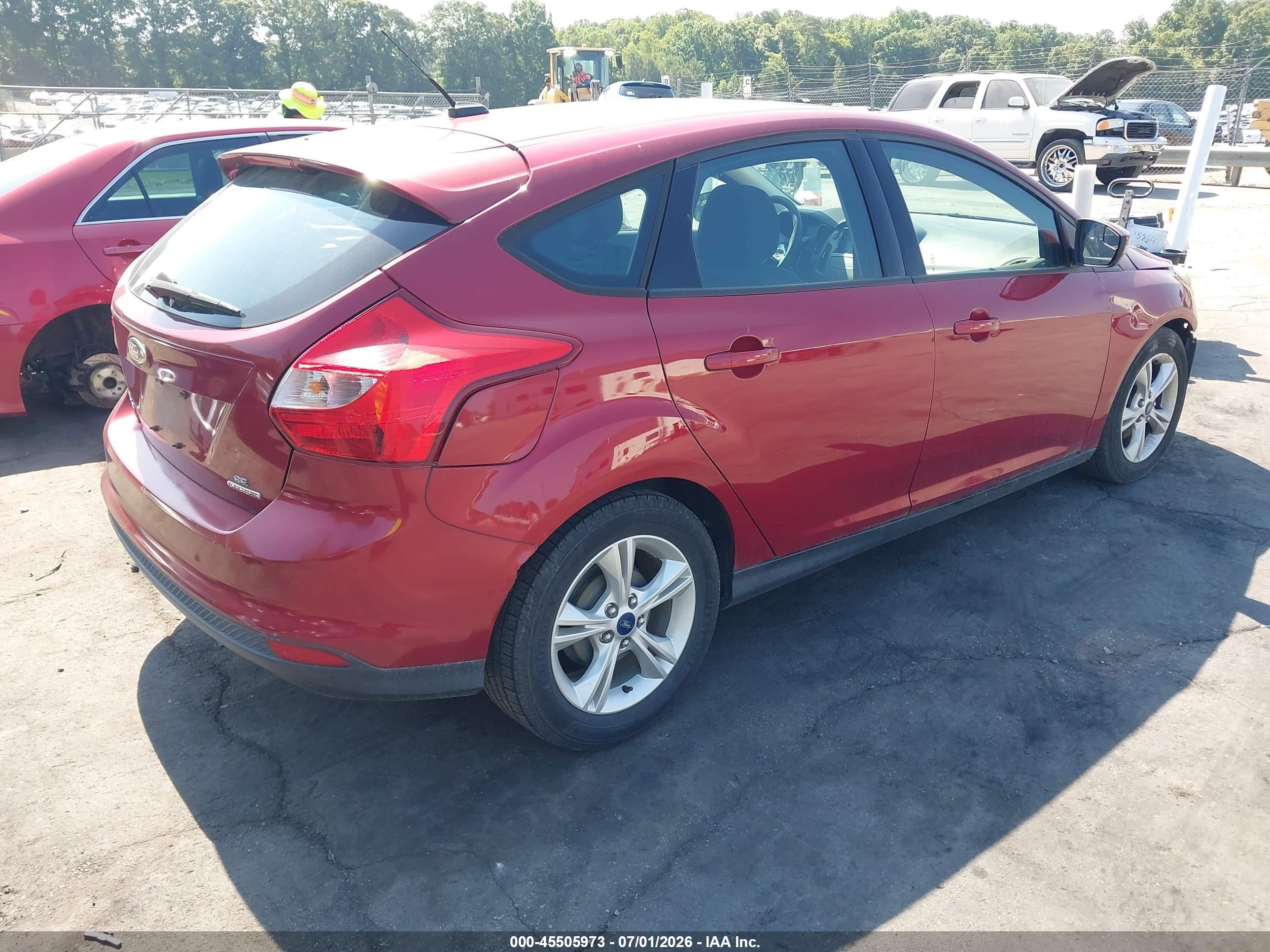2014 Ford Focus Se Red vin: 1FADP3K24EL447066