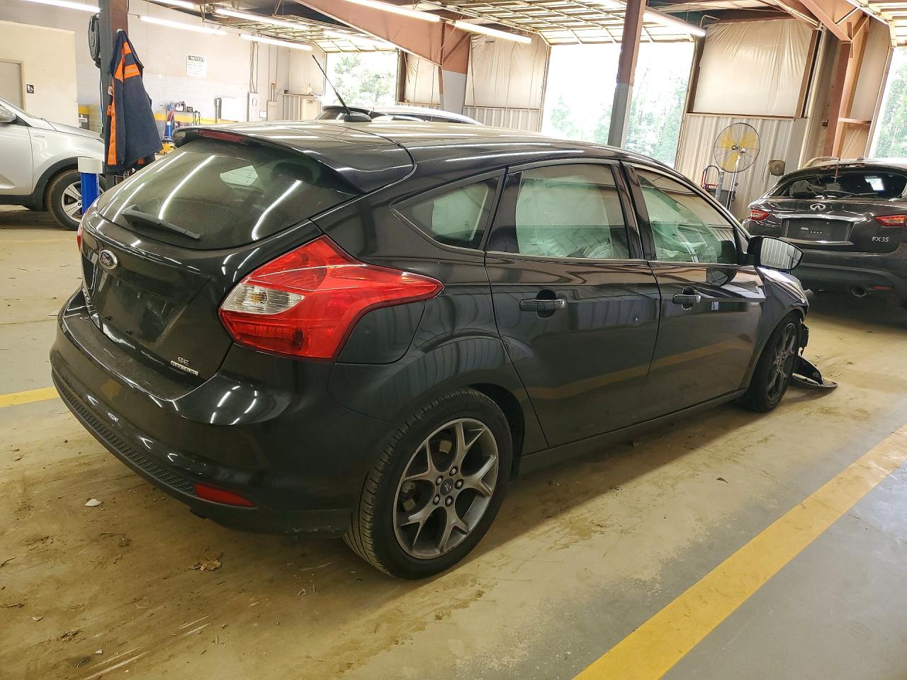 2014 Ford Focus Se Black vin: 1FADP3K24EL450209