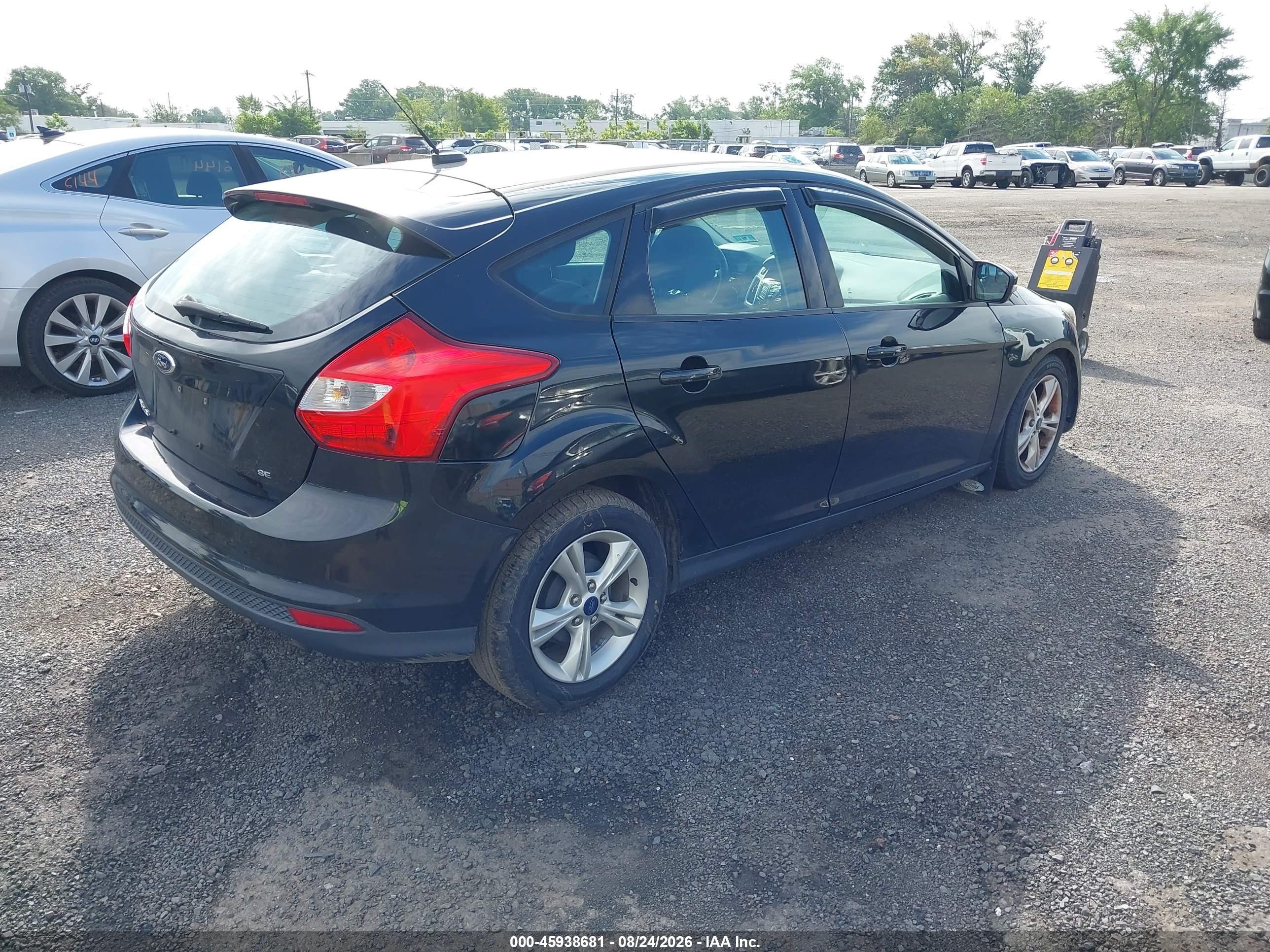 2014 Ford Focus Se Black vin: 1FADP3K24EL456740