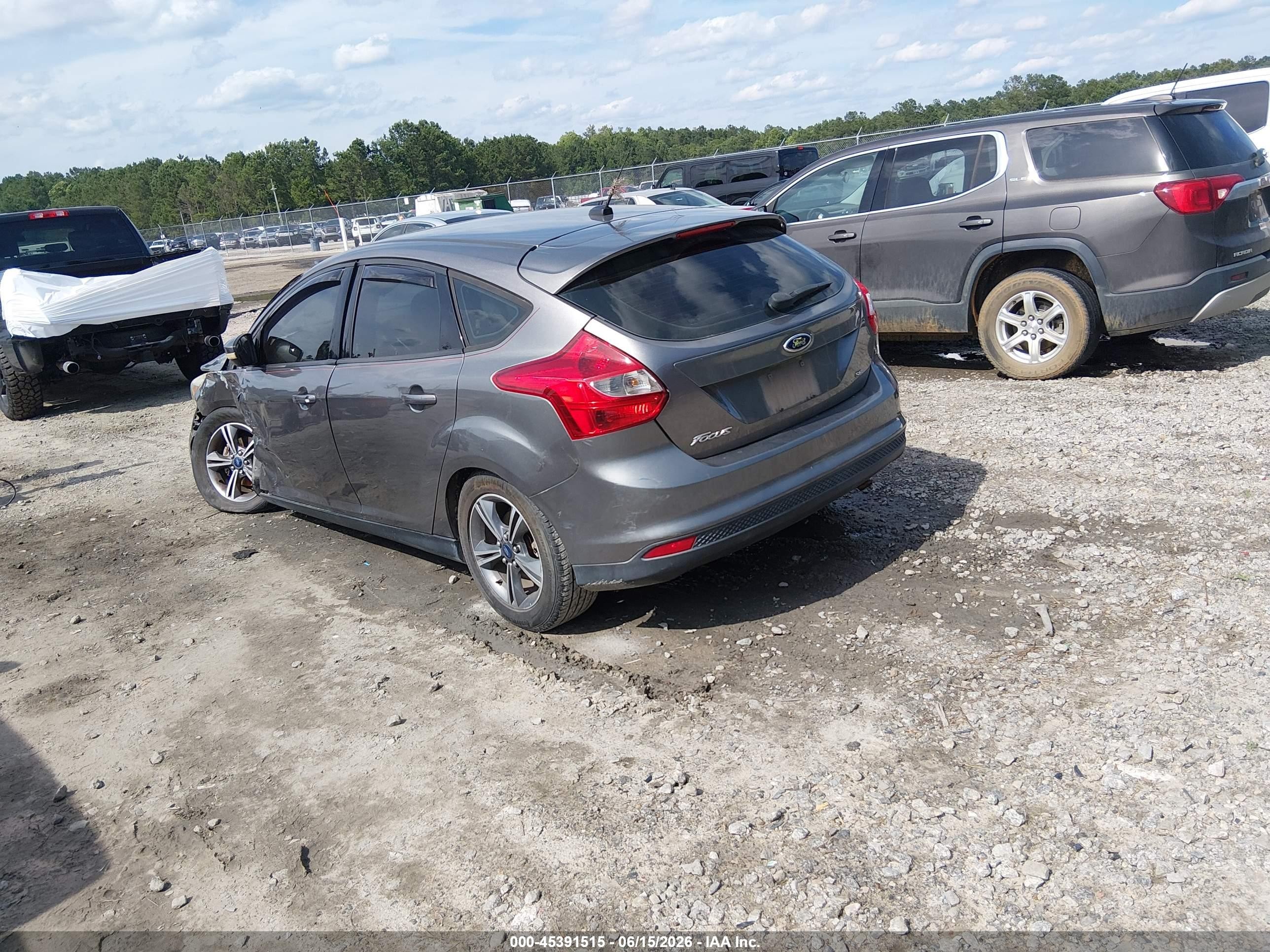 2014 Ford Focus Se Gray vin: 1FADP3K24EL457127