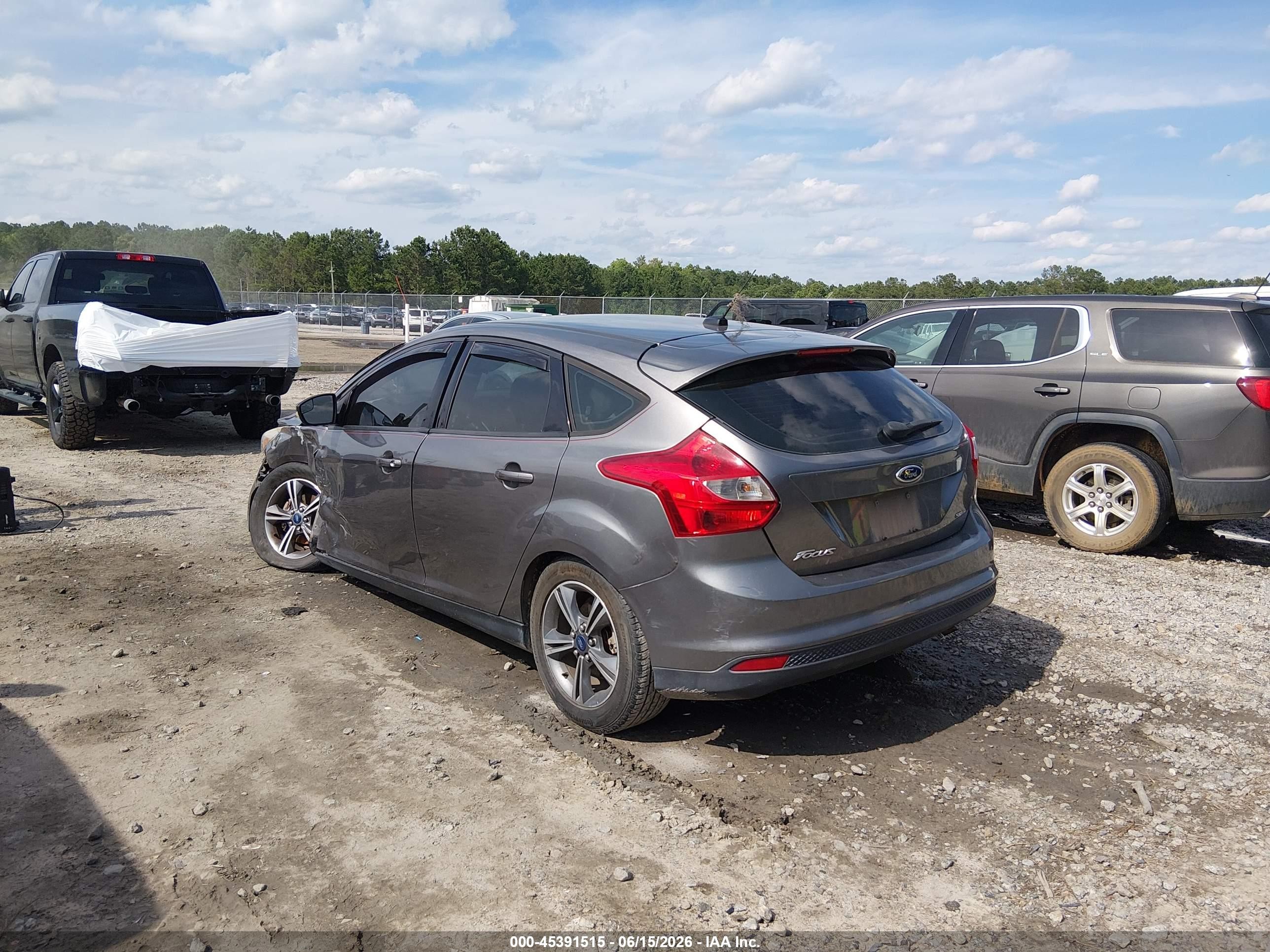 2014 Ford Focus Se Gray vin: 1FADP3K24EL457127