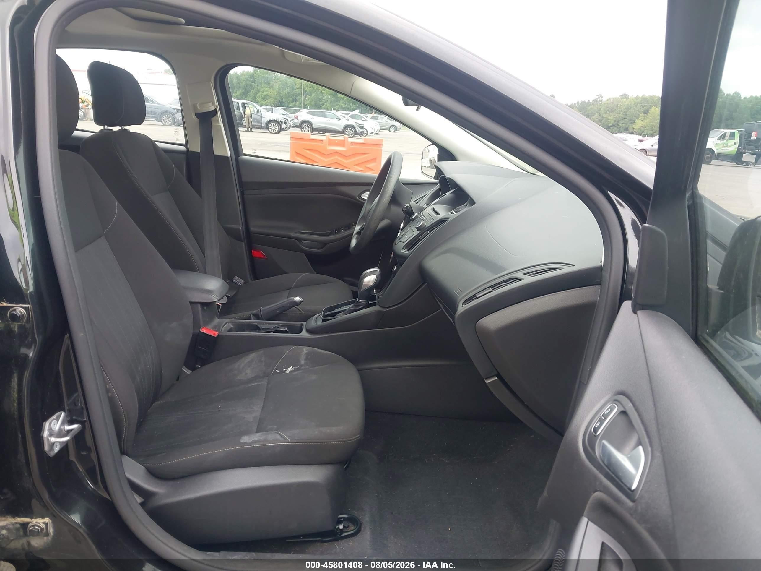 2015 Ford Focus Se Black vin: 1FADP3K24FL204620